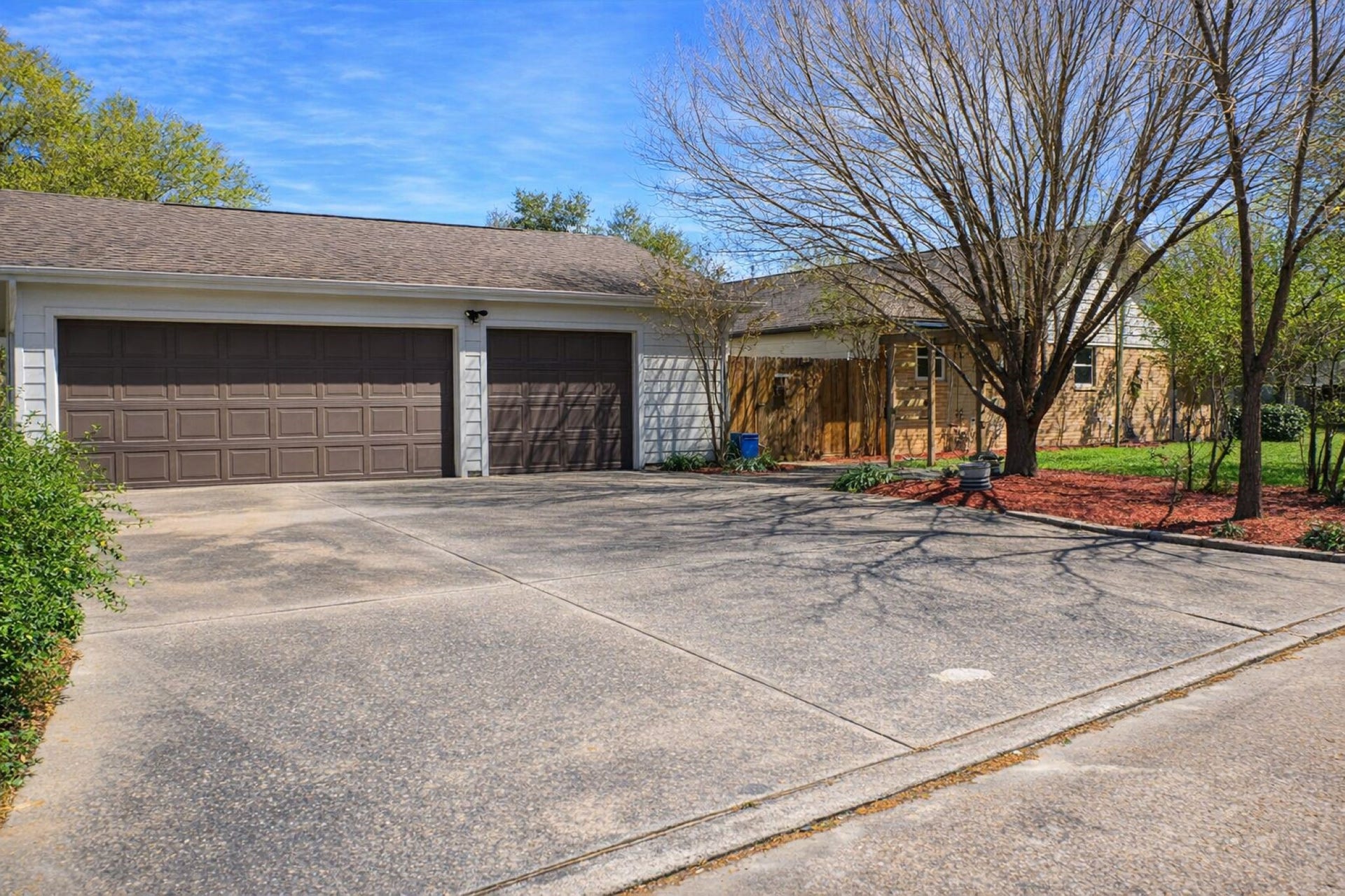 1912 Aggie Lane, League City, TX 77573 1912 Aggie Lane, League City, TX 77573