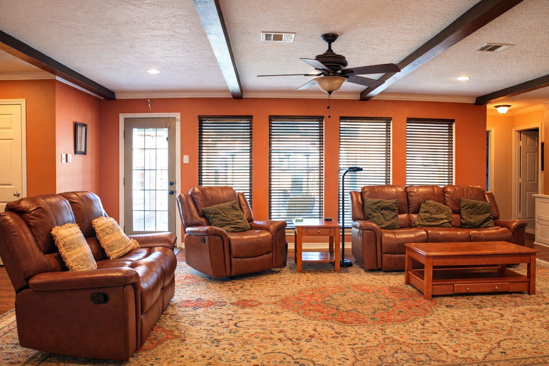 1912 Aggie Lane, League City, TX 77573 1912 Aggie Lane, League City, TX 77573