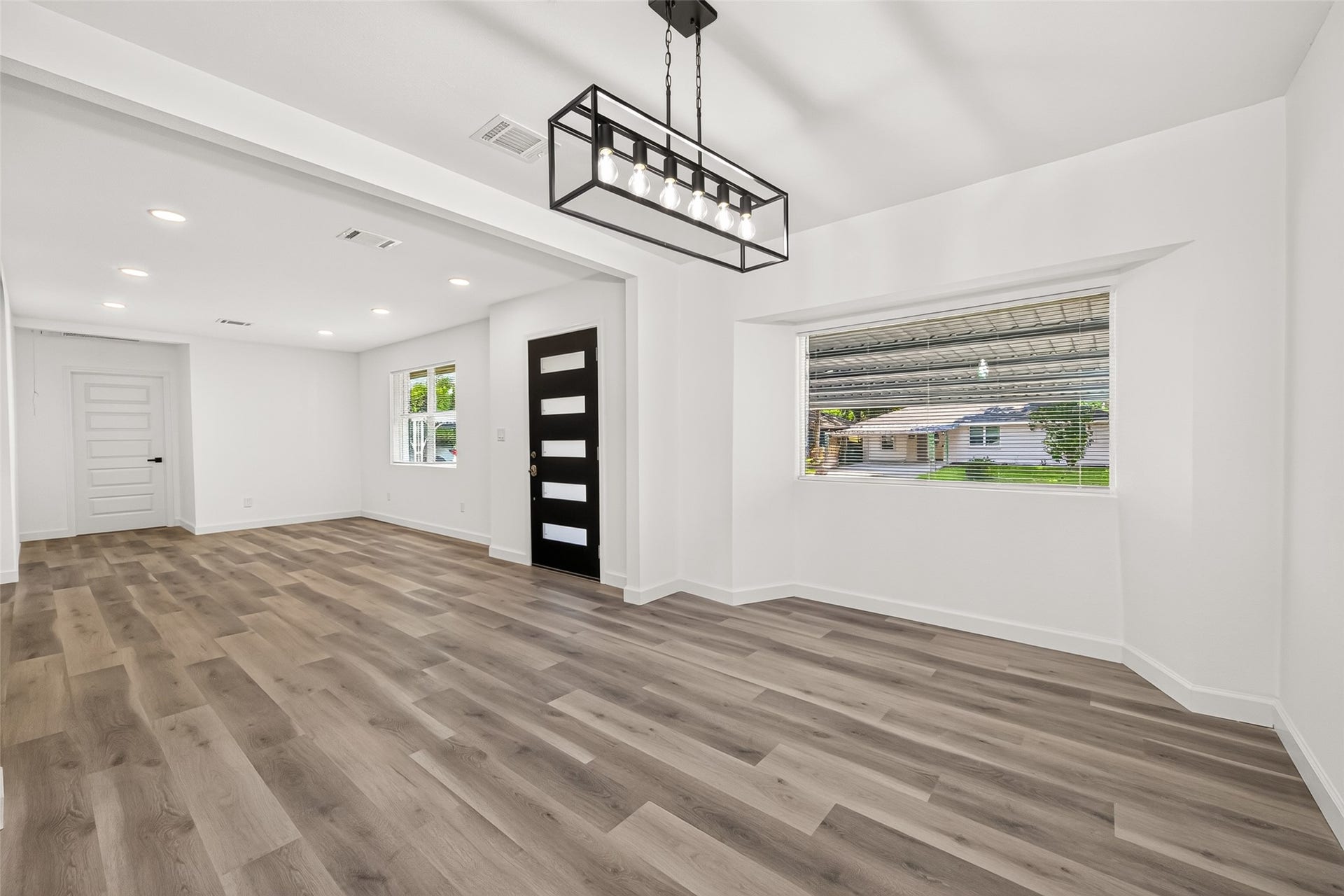3107 Sunnydale Drive, Houston, TX 77051 3107 Sunnydale Drive, Houston, TX 77051