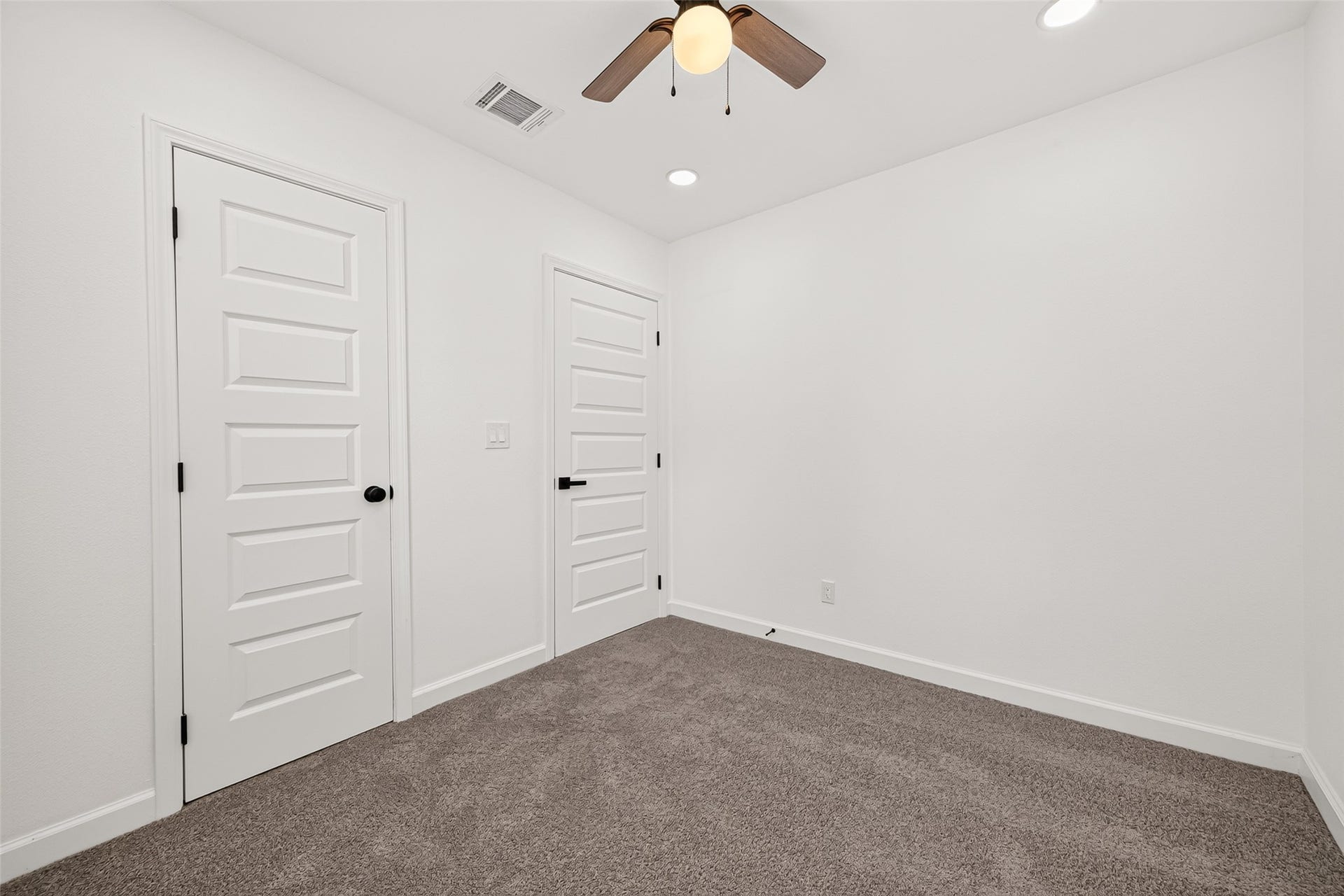 3107 Sunnydale Drive, Houston, TX 77051 3107 Sunnydale Drive, Houston, TX 77051