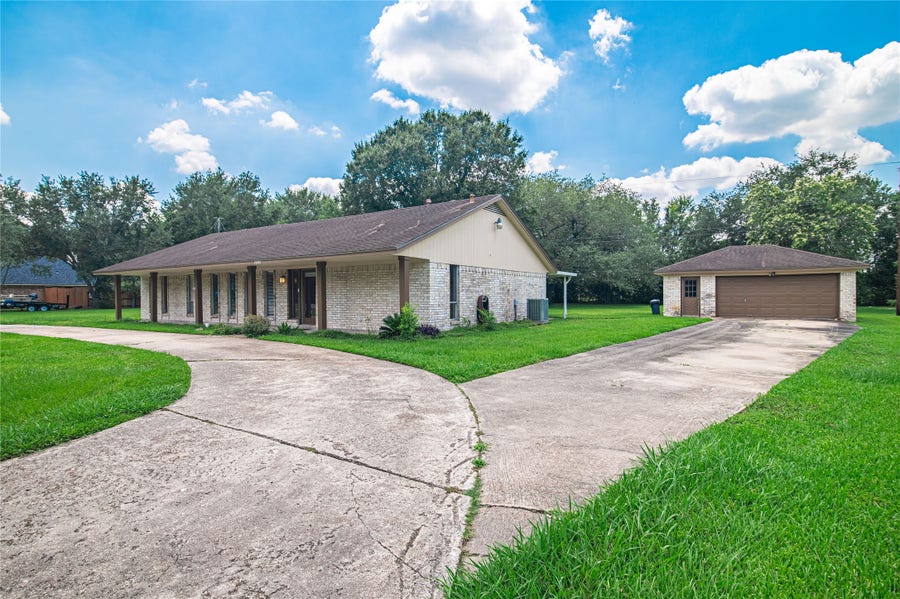 Property photo for 2808 Morenci Street, Pearland, TX