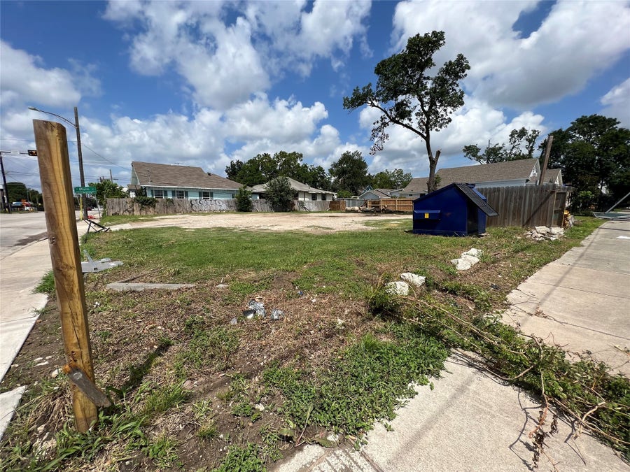 Property photo for 0 Everett Street, Houston, TX