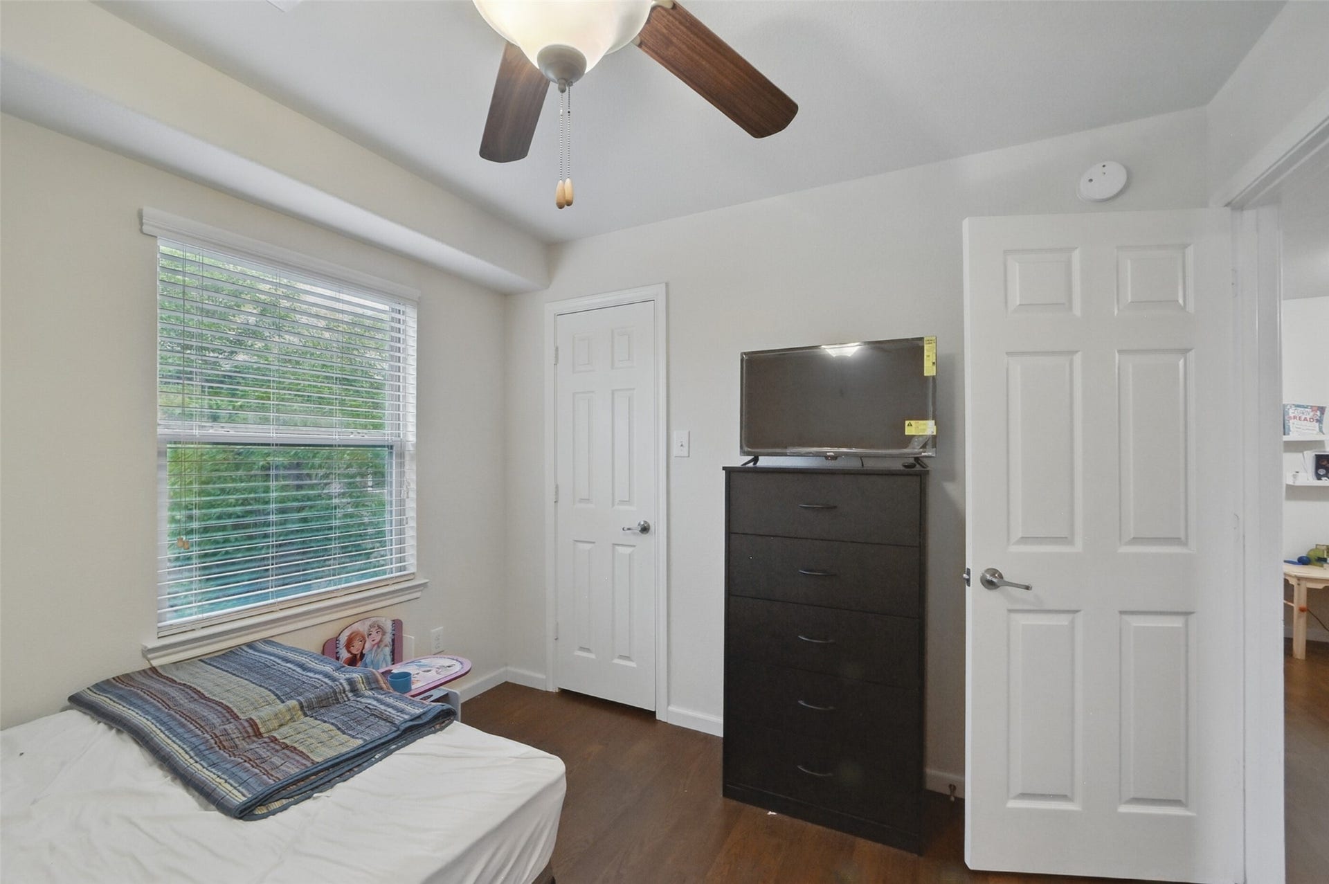 6443 Calgary Woods Lane, Katy, TX 77494