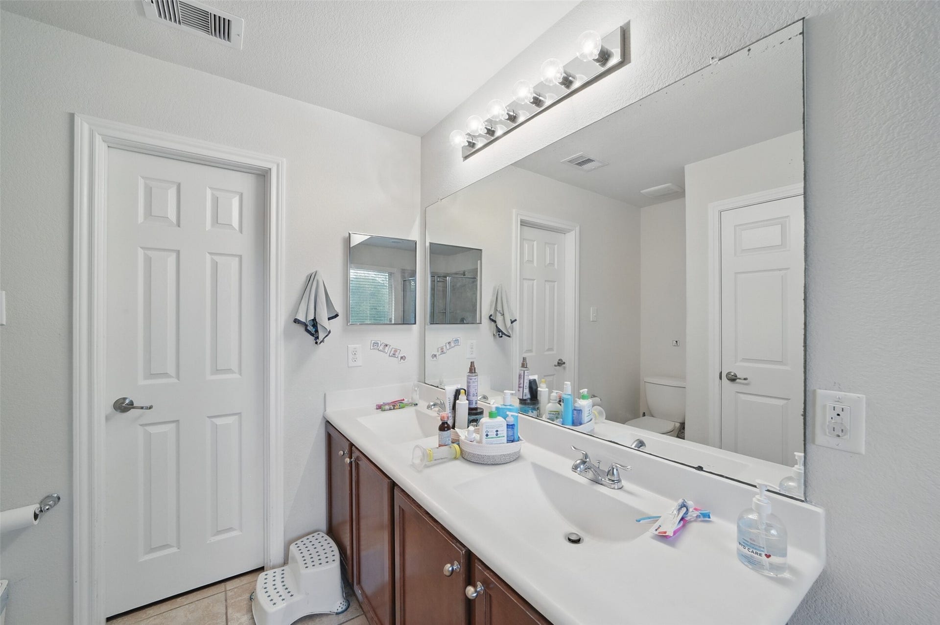 6443 Calgary Woods Lane, Katy, TX 77494