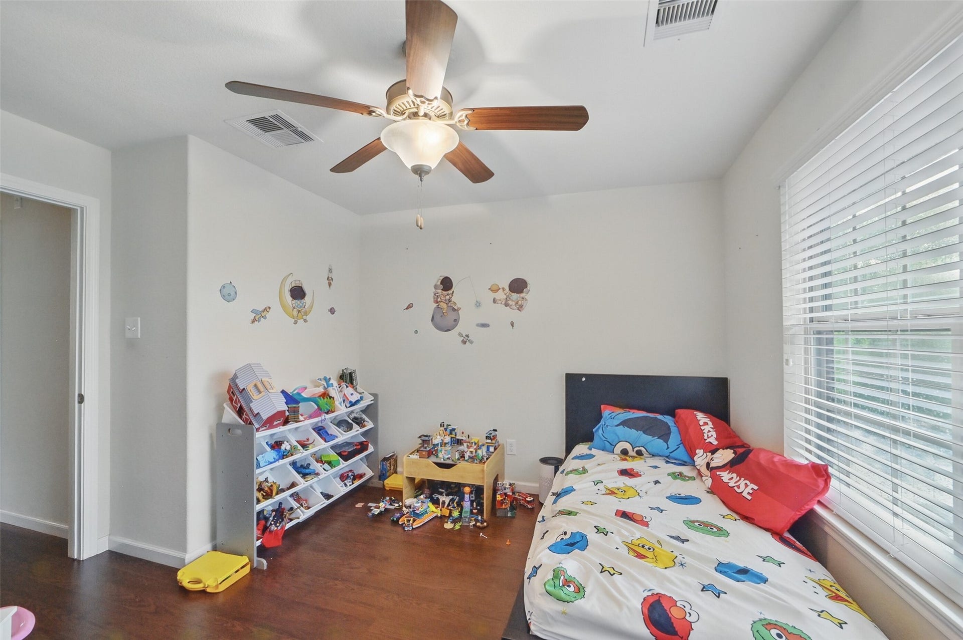 6443 Calgary Woods Lane, Katy, TX 77494