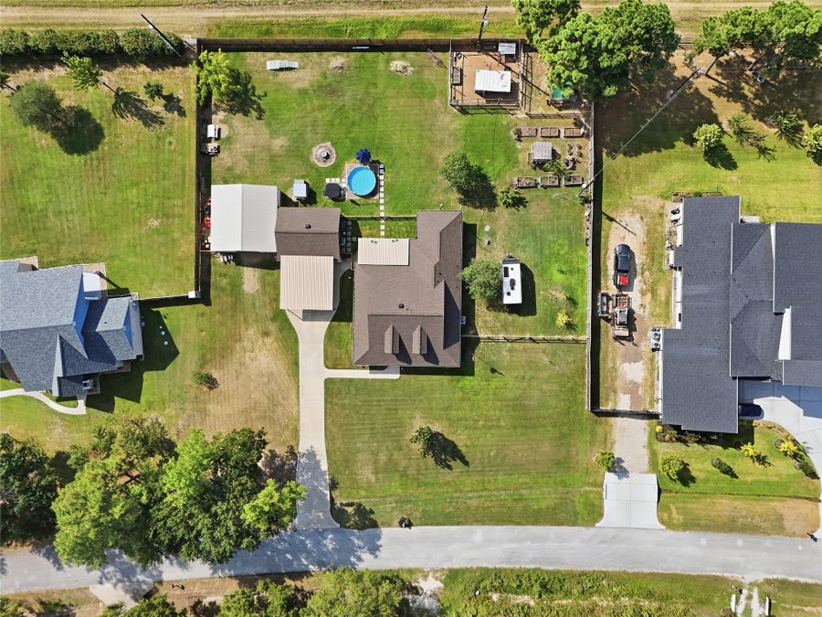 Property photo for 10711 Indian Trails Drive, Tomball, TX