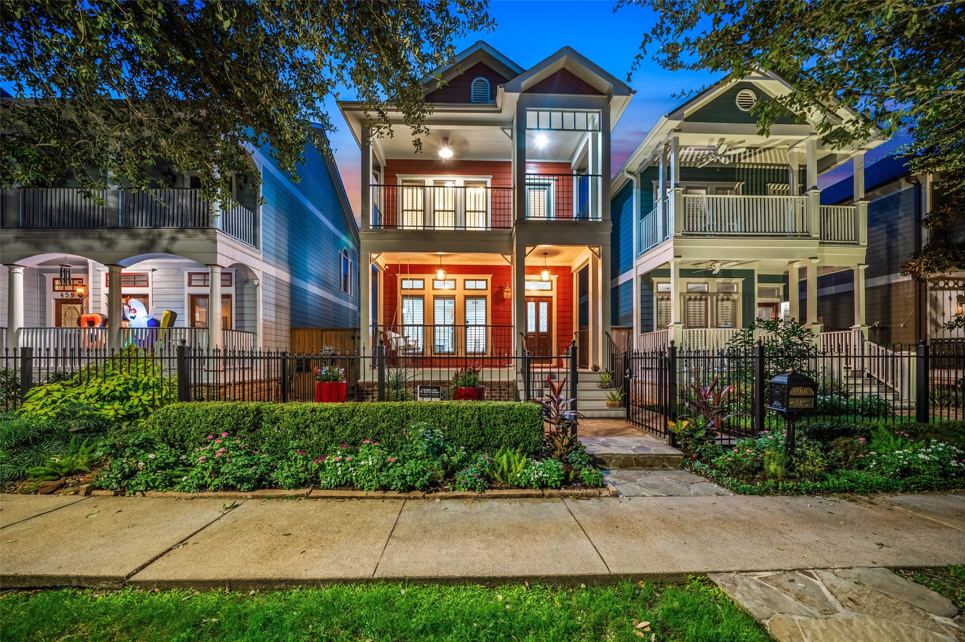 455 W 18th Street, Houston, TX 77008 455 W 18th Street, Houston, TX 77008