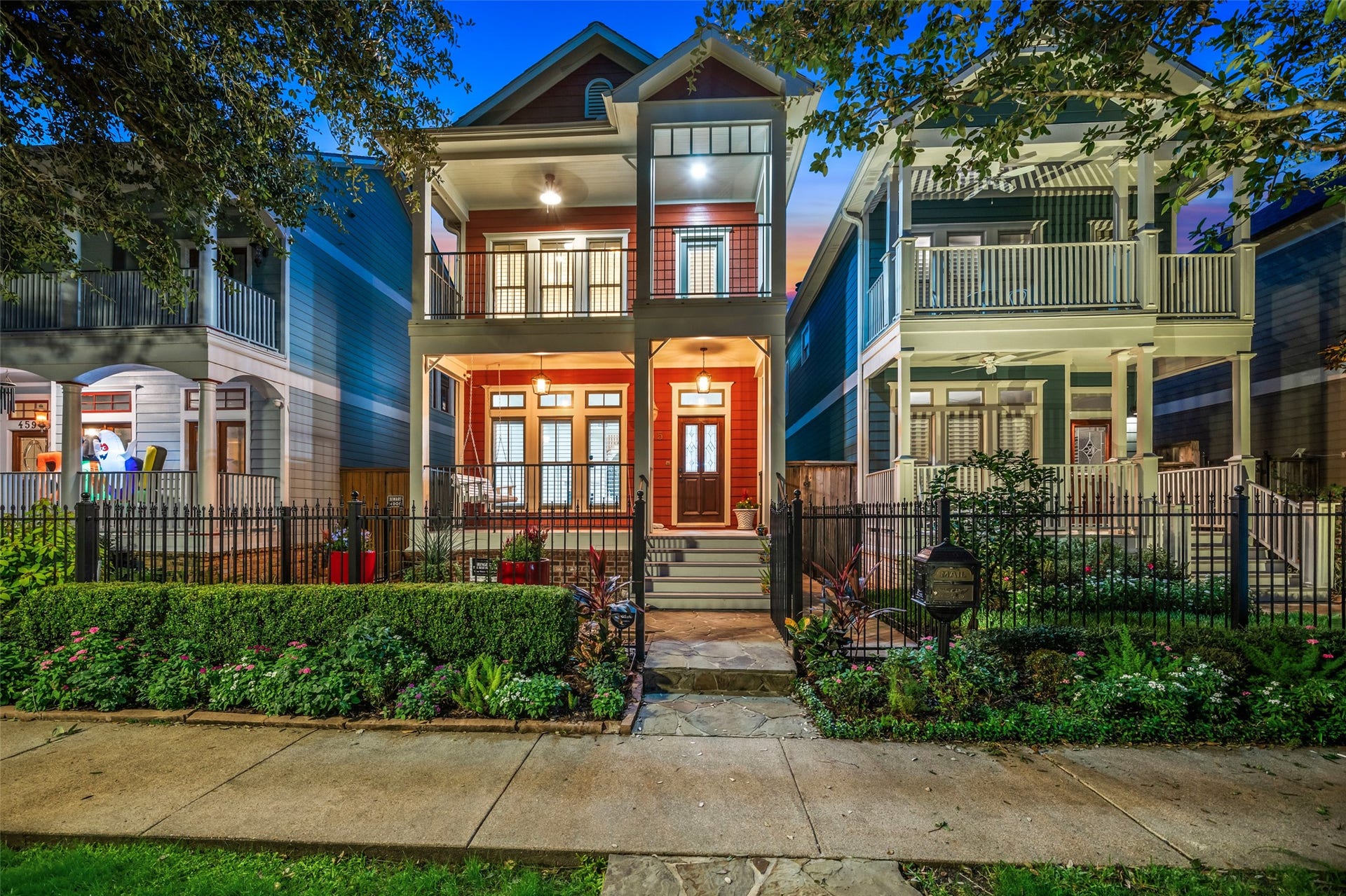 455 W 18th Street, Houston, TX 77008 455 W 18th Street, Houston, TX 77008