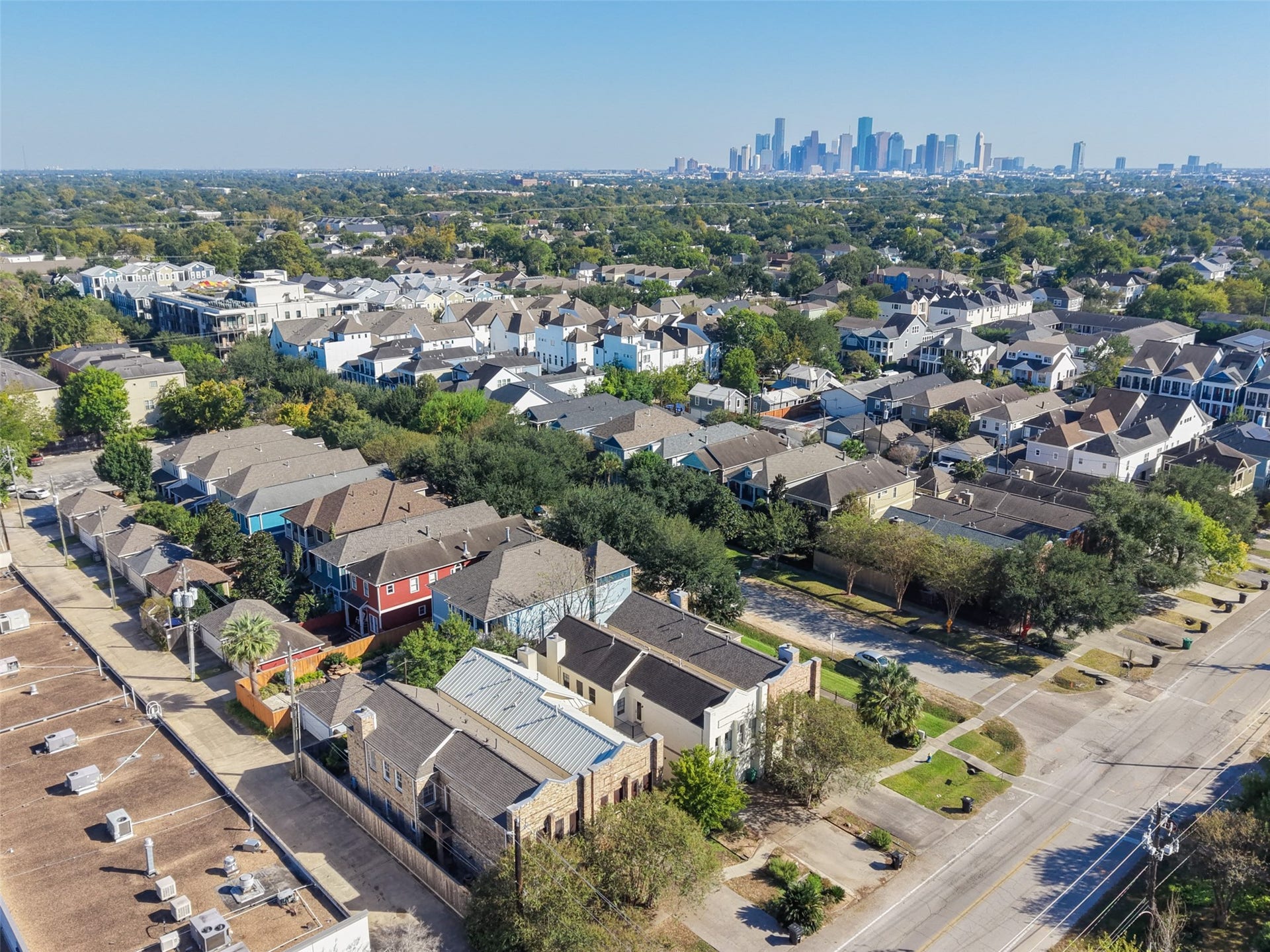455 W 18th Street, Houston, TX 77008 455 W 18th Street, Houston, TX 77008