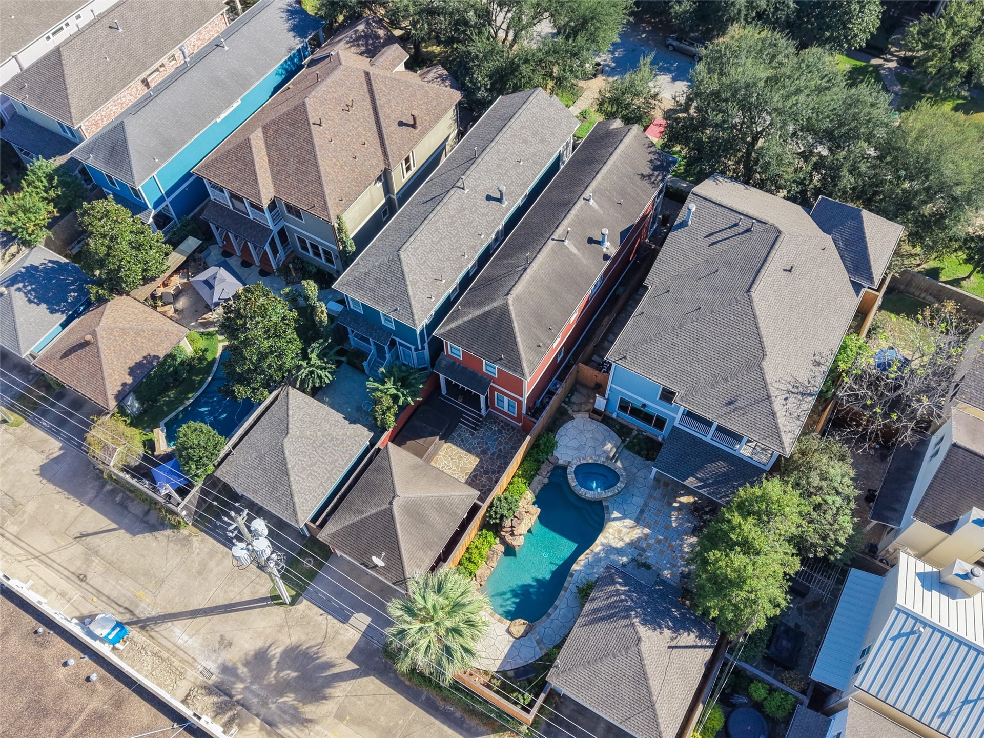 455 W 18th Street, Houston, TX 77008 455 W 18th Street, Houston, TX 77008