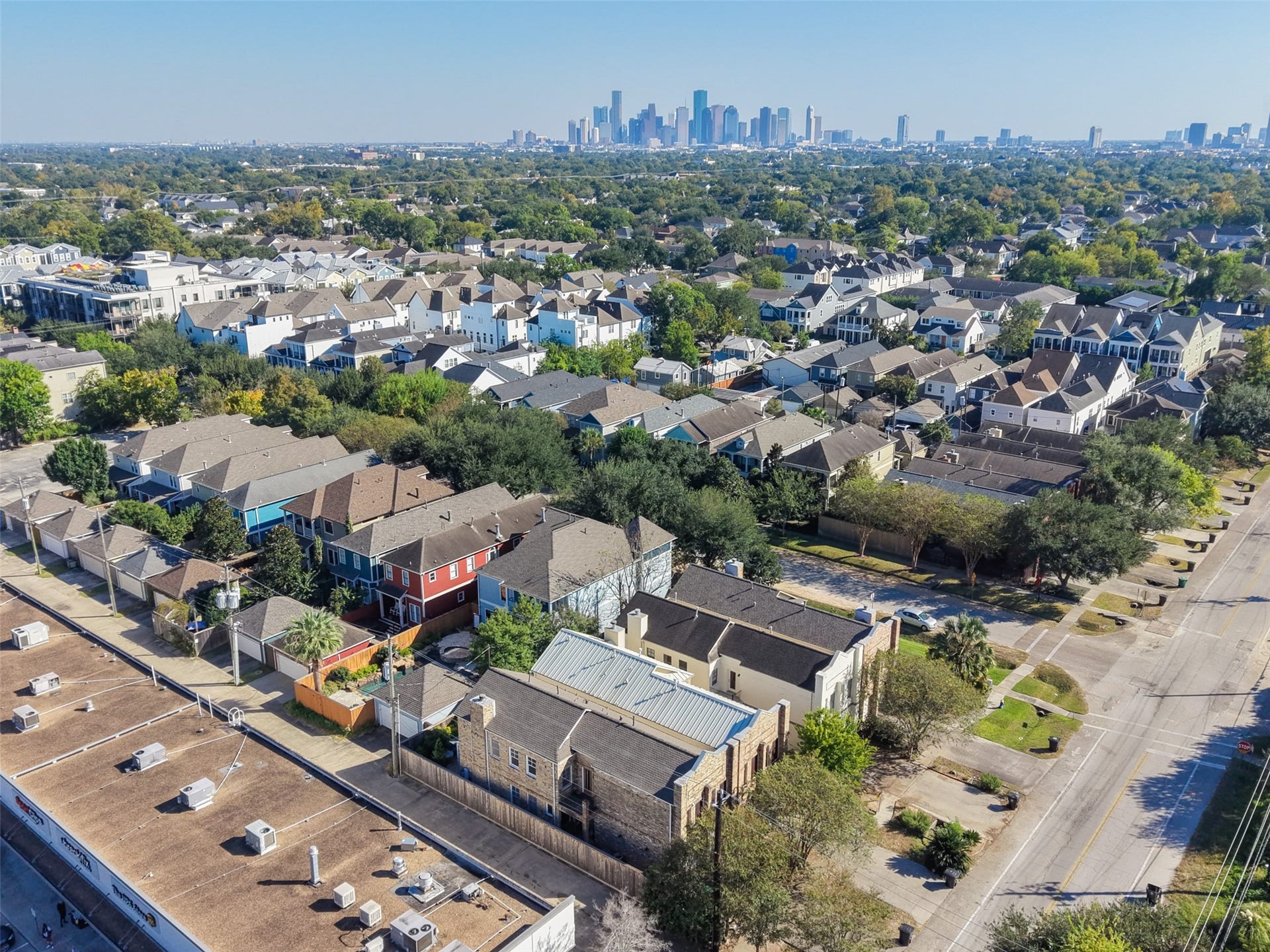 455 W 18th Street, Houston, TX 77008 455 W 18th Street, Houston, TX 77008