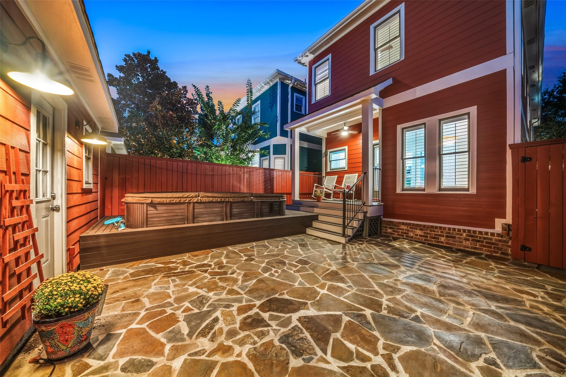 455 W 18th Street, Houston, TX 77008 455 W 18th Street, Houston, TX 77008