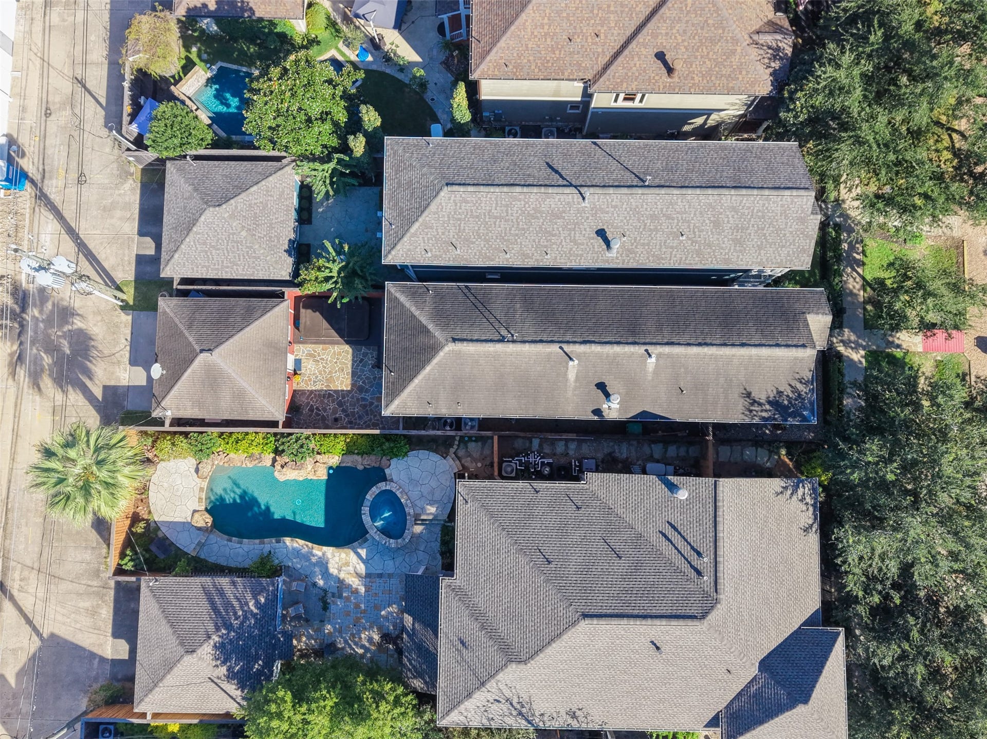 455 W 18th Street, Houston, TX 77008 455 W 18th Street, Houston, TX 77008