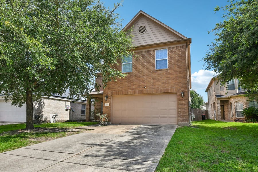 Property photo for 1018 Orie Court, Spring, TX