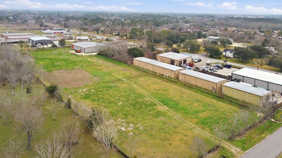 Property photo for 2109 County Road 129, Pearland, TX