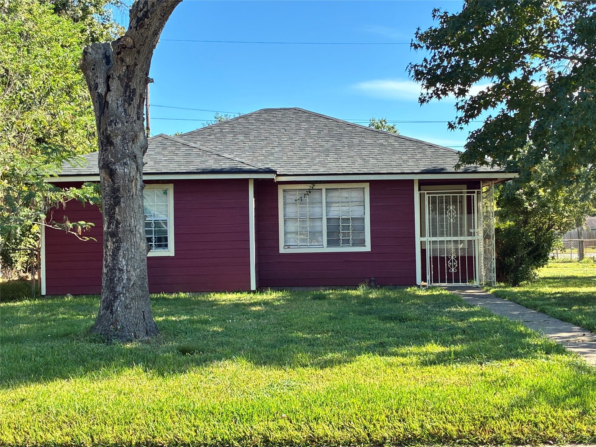 7302 Lakewood Drive, Houston, TX 77016 7302 Lakewood Drive, Houston, TX 77016