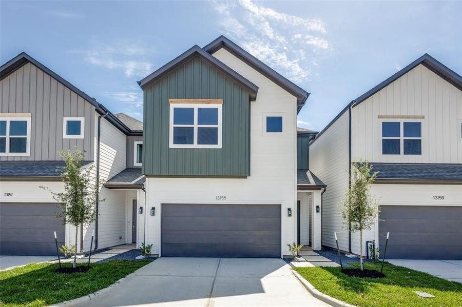 Property photo for 13130 Perennial Springs Drive, Houston, TX