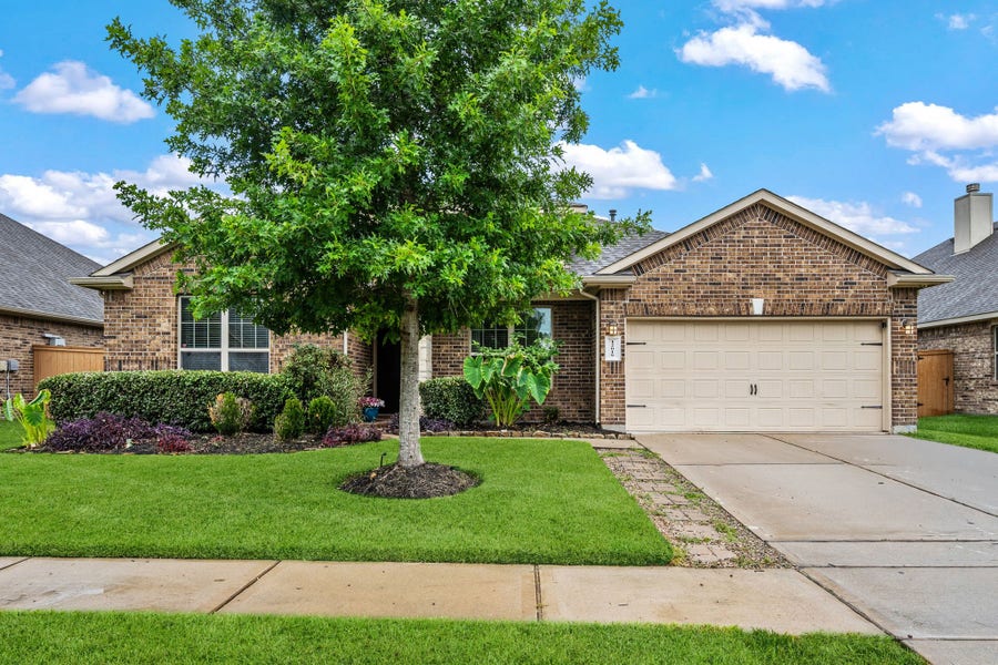 Property photo for 12019 Delwood Terrace Drive, Humble, TX