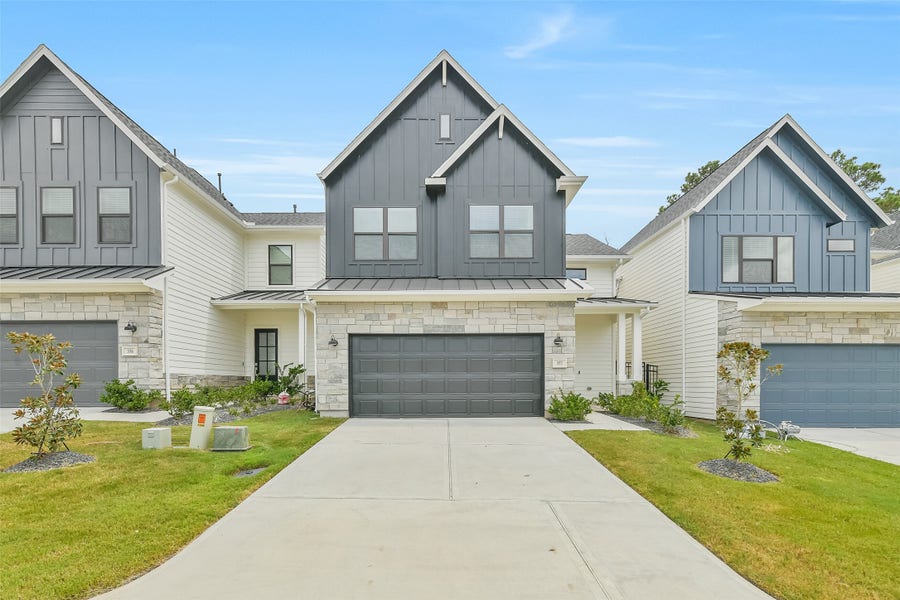 Property photo for 352 Summer Place Drive, Montgomery, TX