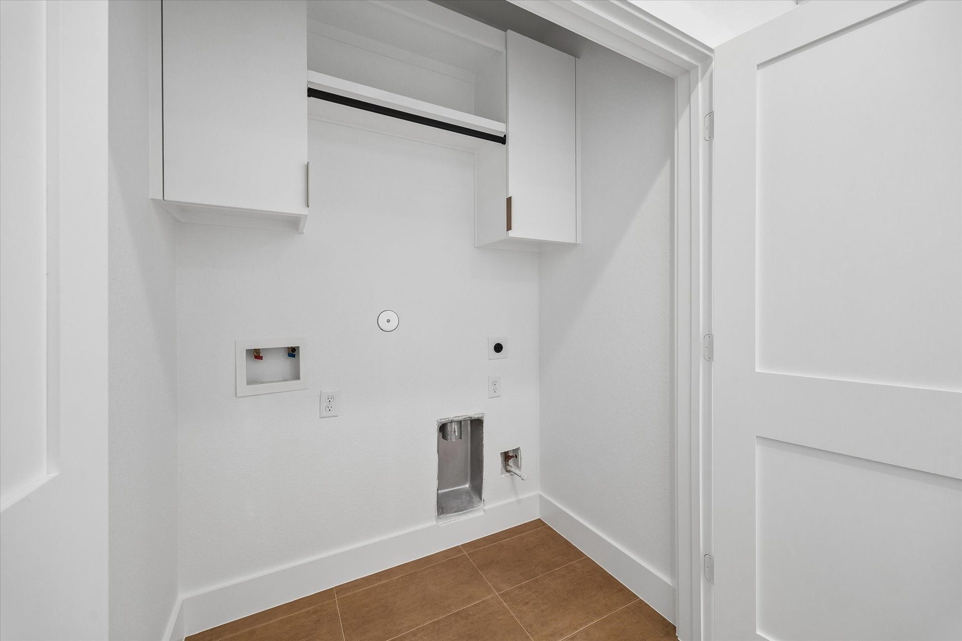 1220 Gregg Street, Houston, TX 77020 Laundry Room