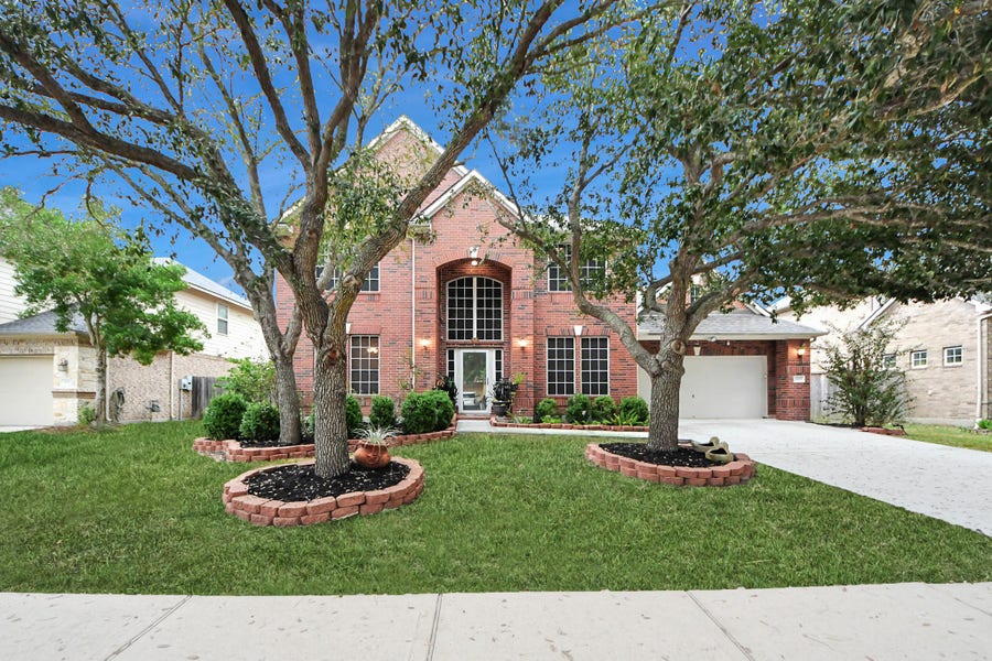 Property photo for 3003 Birch Landing Court, Pearland, TX