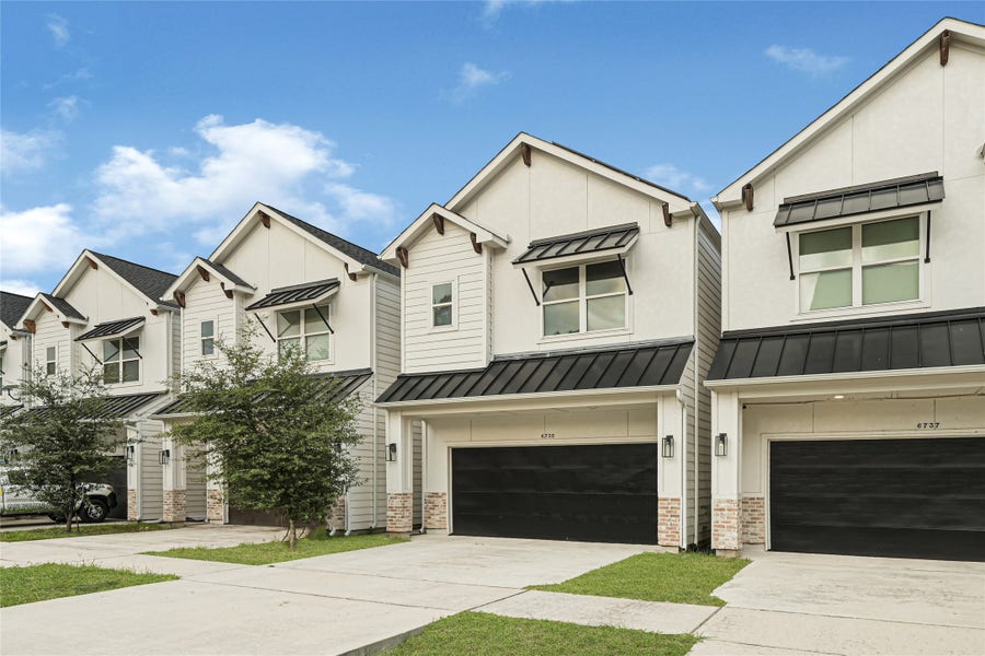 Property photo for 6735 Del Rio Street, Houston, TX