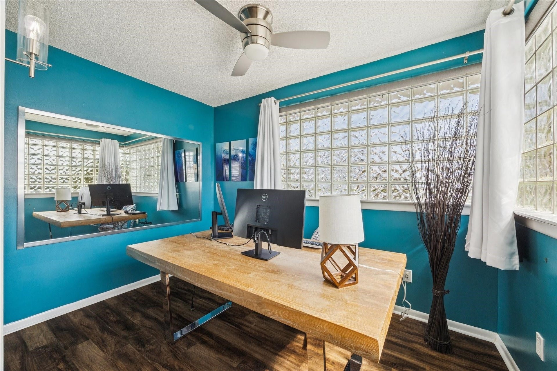 1330 Coral Way, Tiki Island, TX 77554 Extra room off of bedroom 4