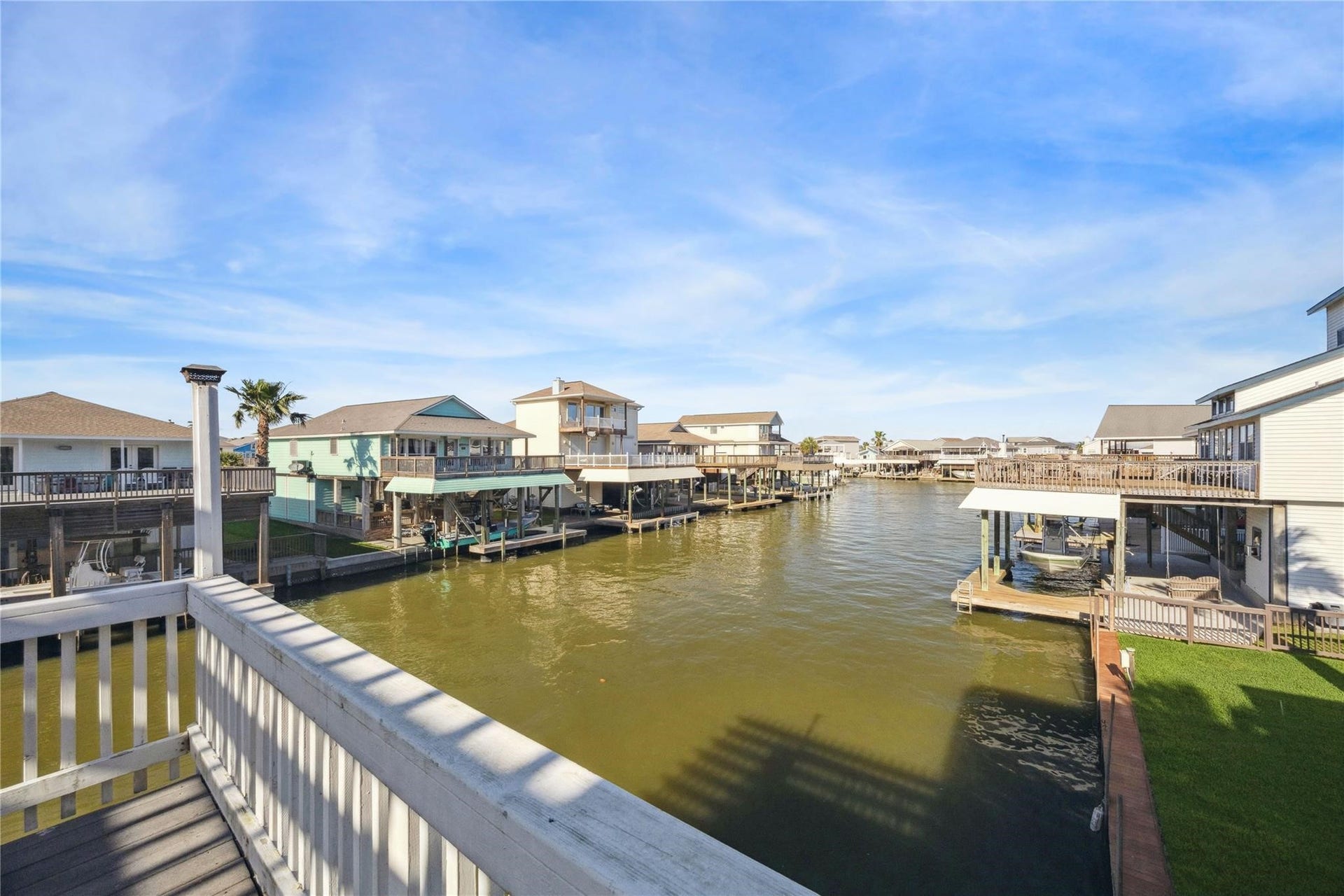 1330 Coral Way, Tiki Island, TX 77554 Deck from primary