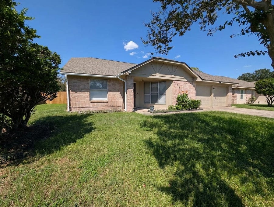 Property photo for 2607 Grand Teton Drive, Houston, TX