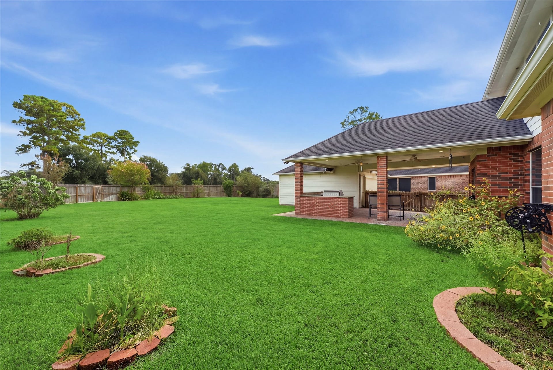 15107 Heron Meadow Lane, Cypress, TX 77429 14,140 CORNER LARGE LOT!