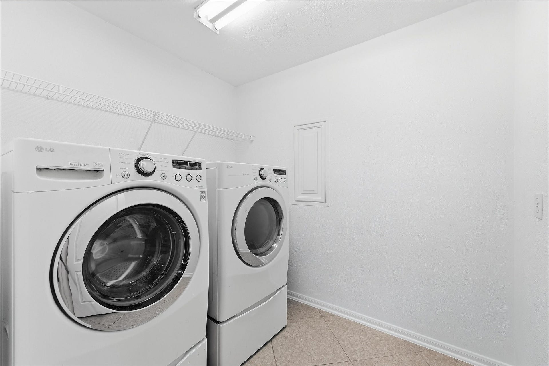 15107 Heron Meadow Lane, Cypress, TX 77429 Laundry room