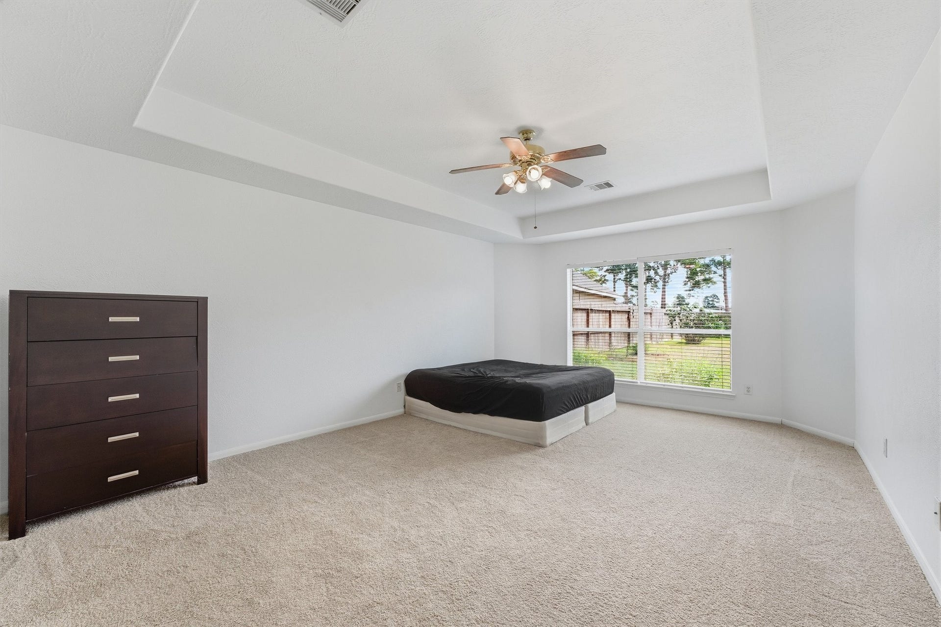 15107 Heron Meadow Lane, Cypress, TX 77429 LARGE primary suite