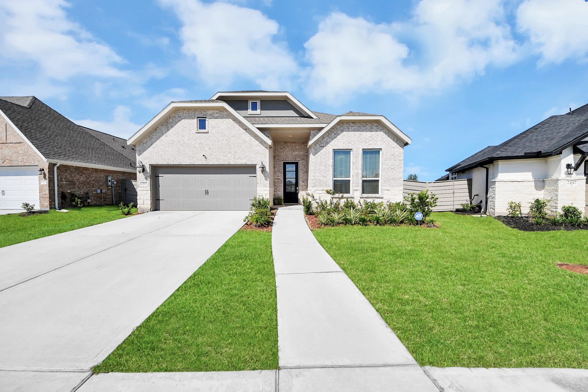 2443 Honeyberry Shrub Drive, Manvel, TX 77578 2443 Honeyberry Shrub Drive, Manvel, TX 77578