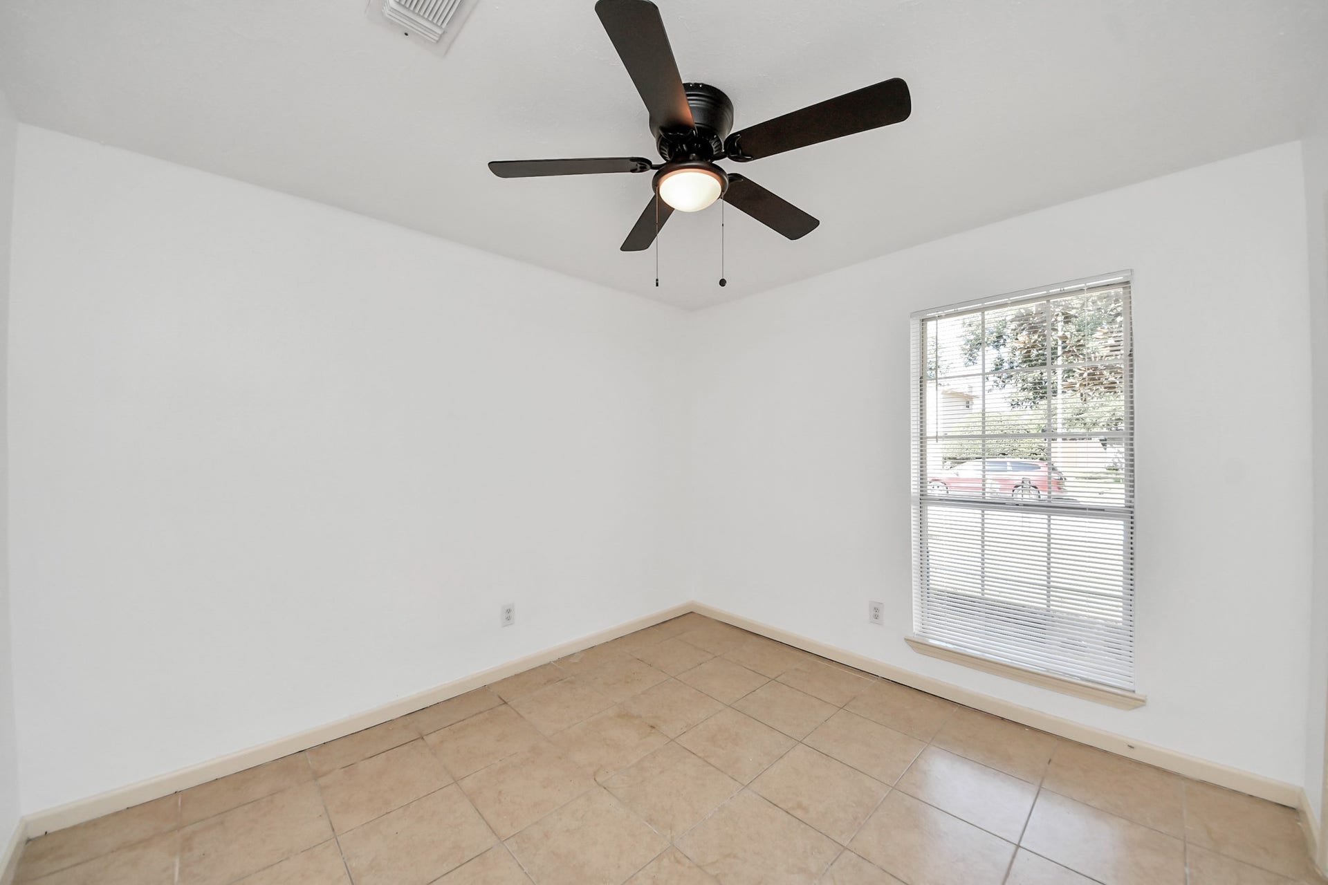 3607 Cheaney Drive, Houston, TX 77066
