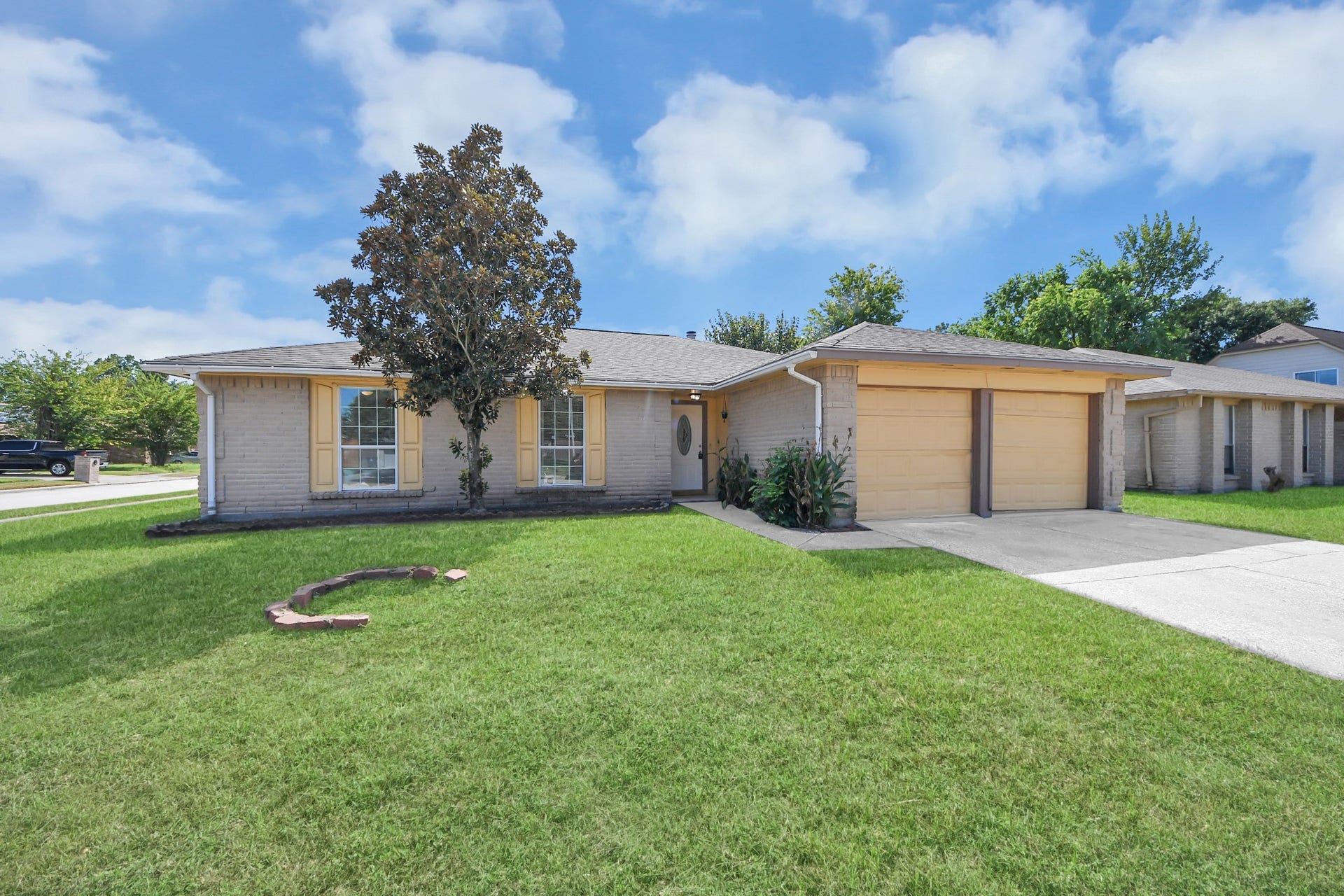3607 Cheaney Drive, Houston, TX 77066