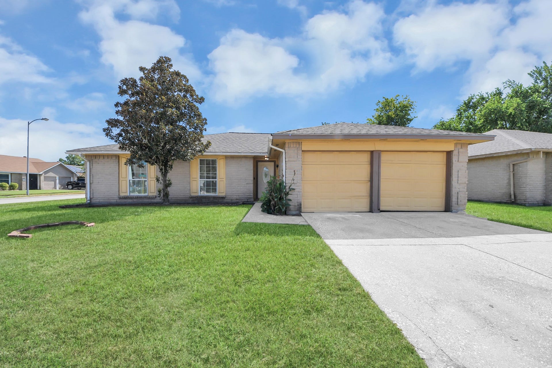 3607 Cheaney Drive, Houston, TX 77066