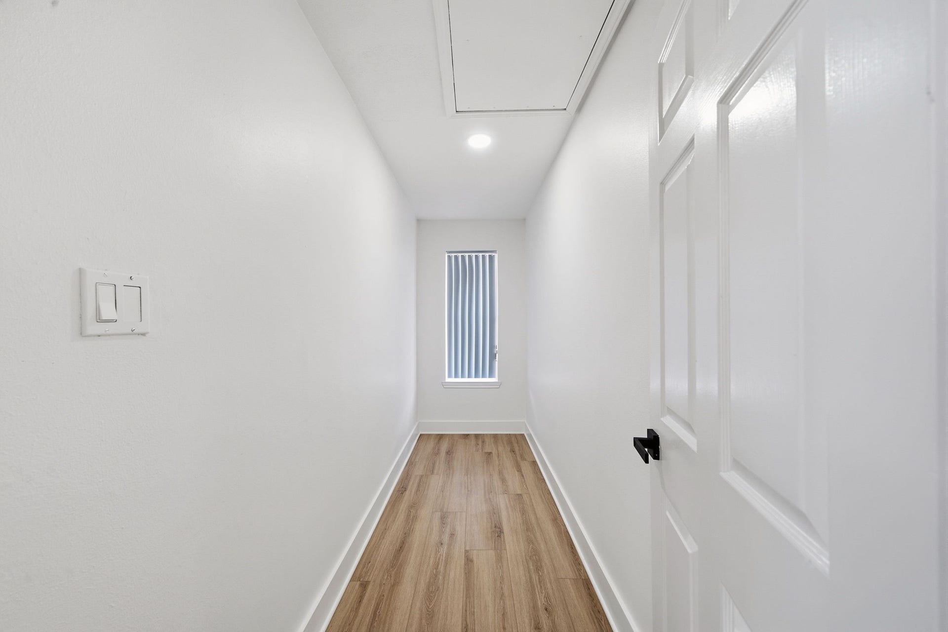 2304 Eagles Way, Pearland, TX 77581 Storage just off the game room or could easily become a small pantry/wetbar