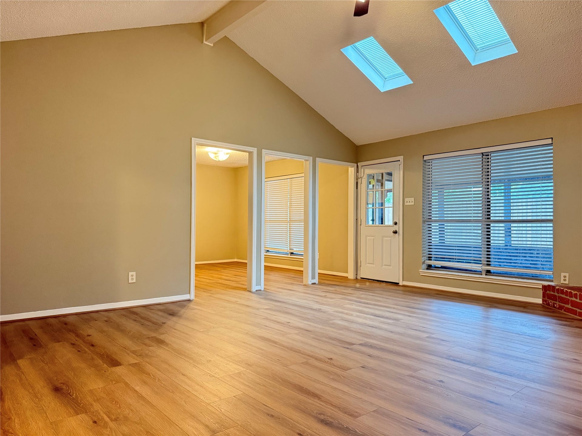 3022 Mosby Drive, Sugar Land, TX 77479 3022 Mosby Drive, Sugar Land, TX 77479