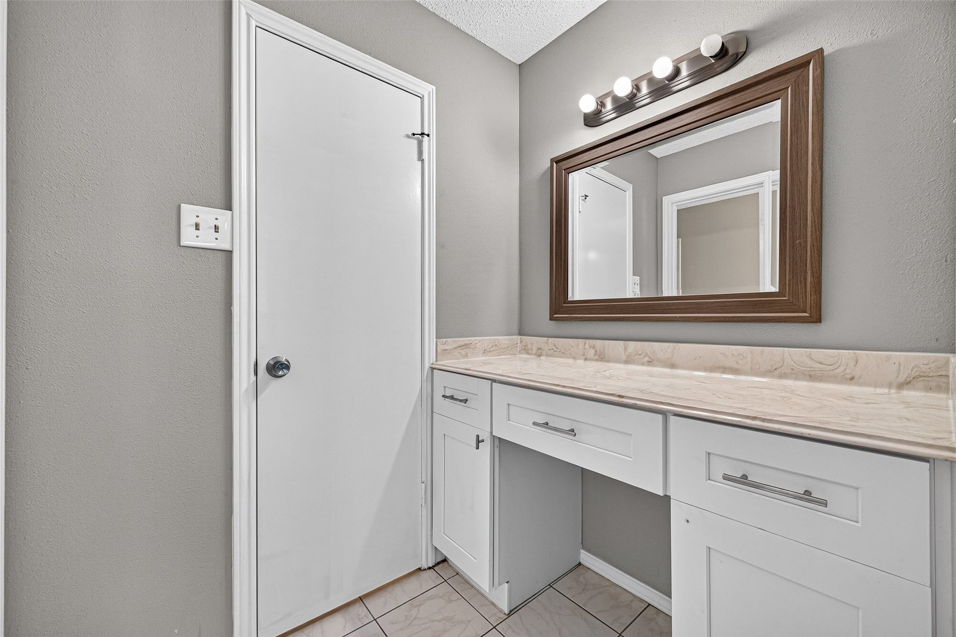 3022 Mosby Drive, Sugar Land, TX 77479 3022 Mosby Drive, Sugar Land, TX 77479