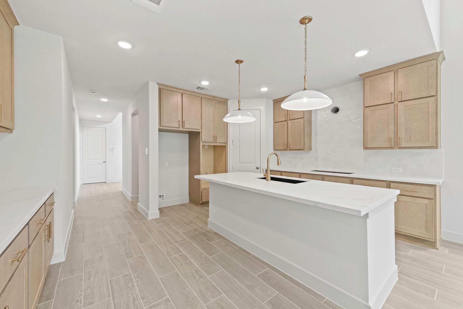 26626 West Skylight Brook Circle, Montgomery, TX 77316 26626 West Skylight Brook Circle, Montgomery, TX 77316