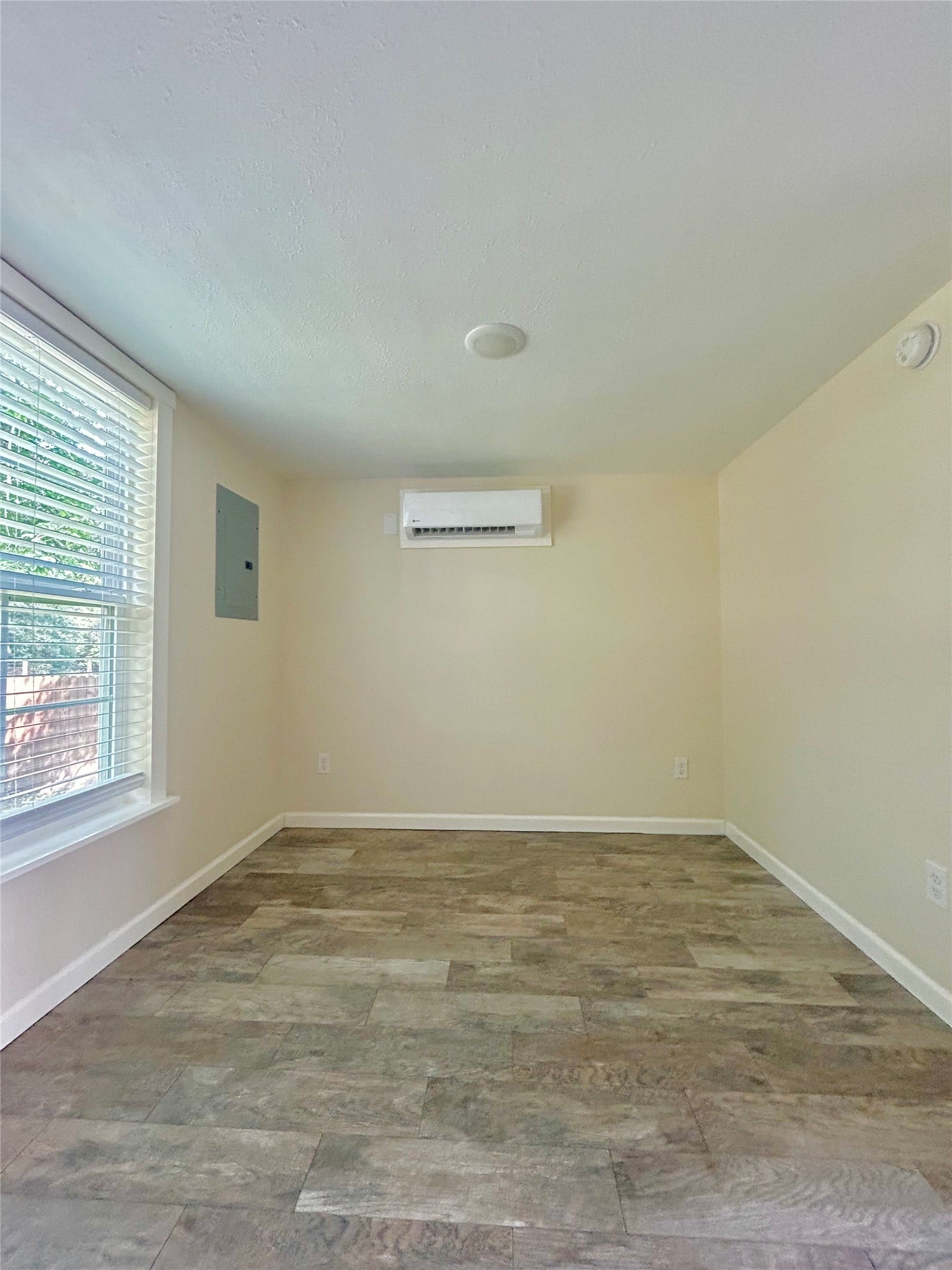 3008 Calhoun Street, Bacliff, TX 77518 3008 Calhoun Street, Bacliff, TX 77518