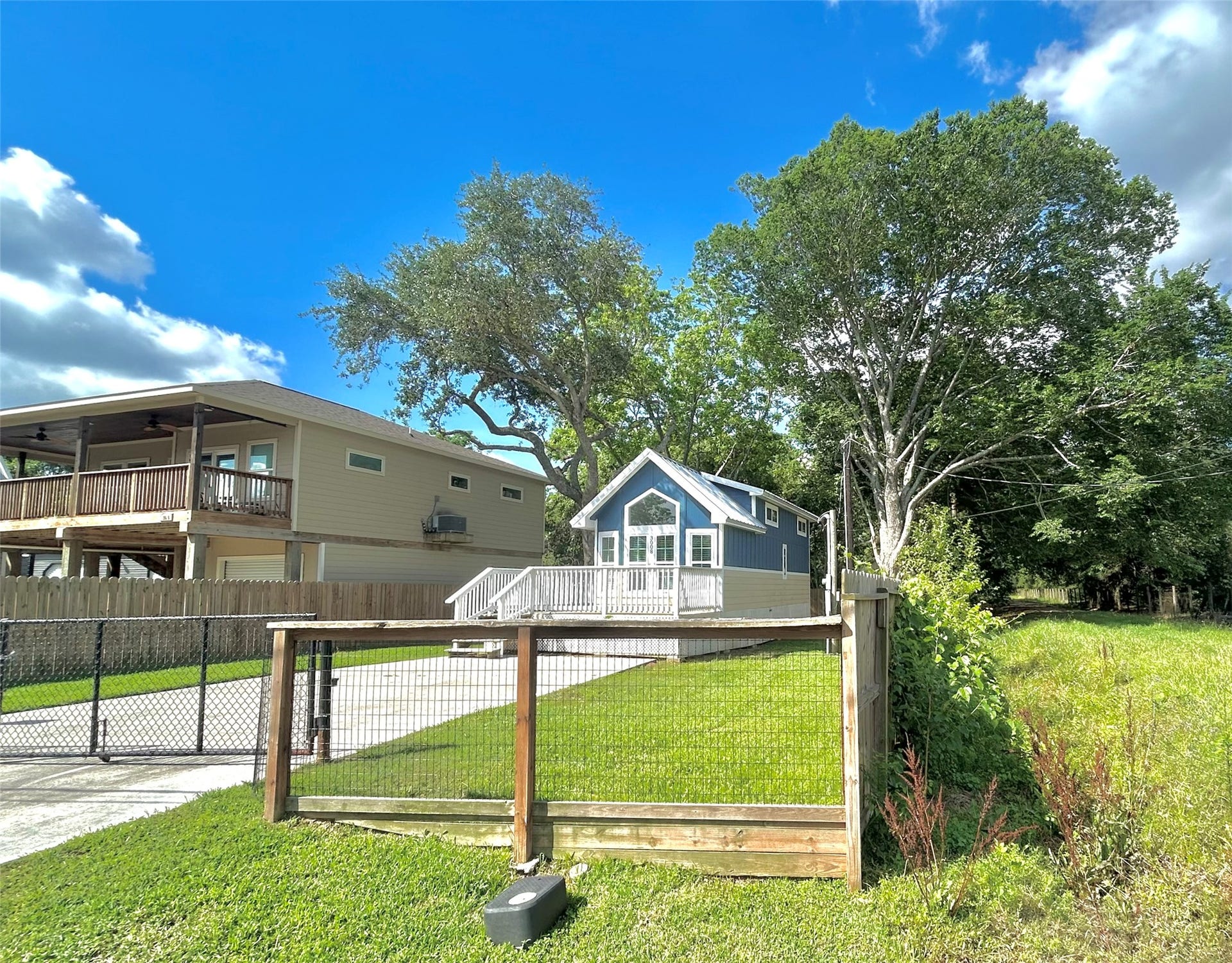 3008 Calhoun Street, Bacliff, TX 77518 3008 Calhoun Street, Bacliff, TX 77518