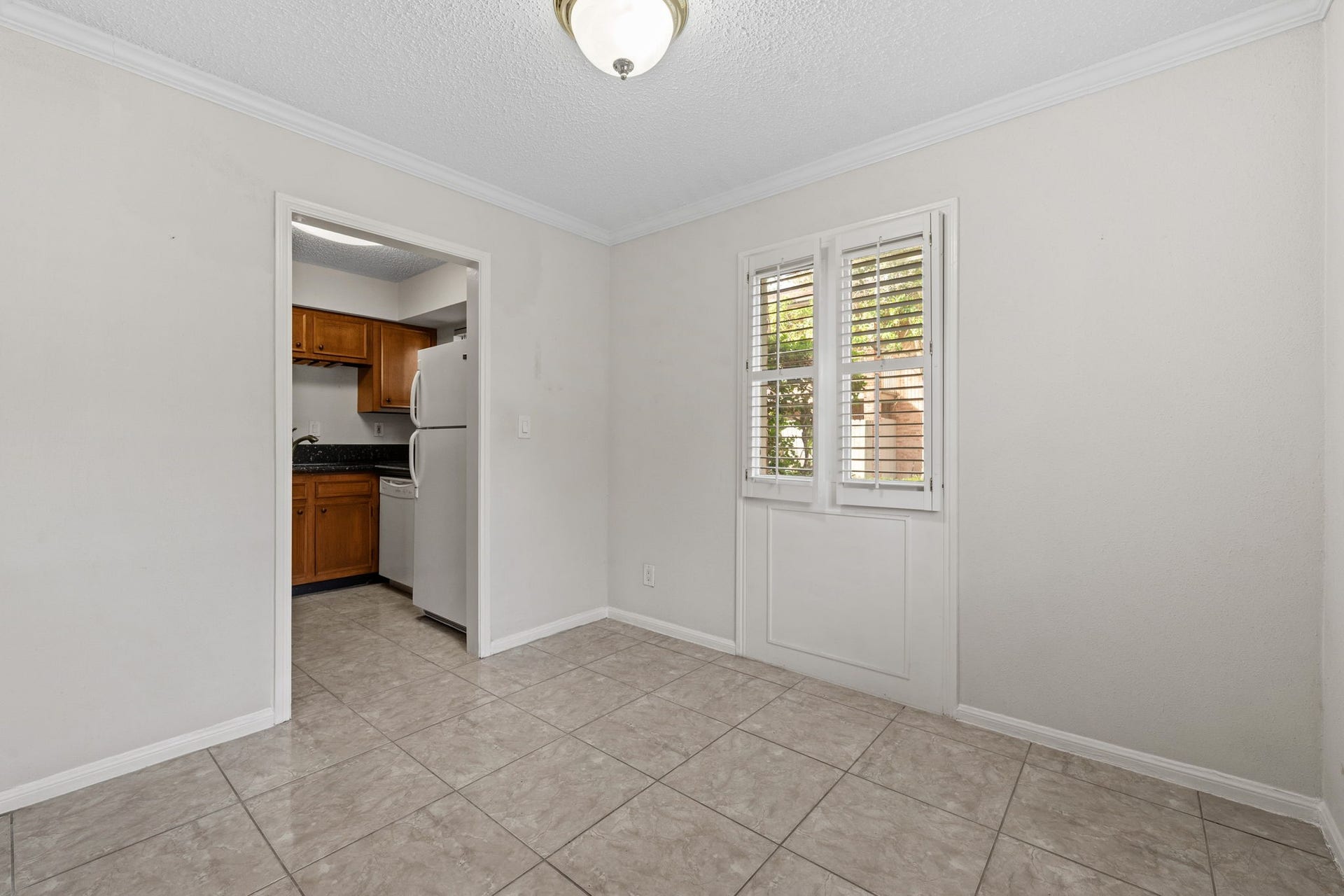 6423 Bayou Glen Road, Houston, TX 77057