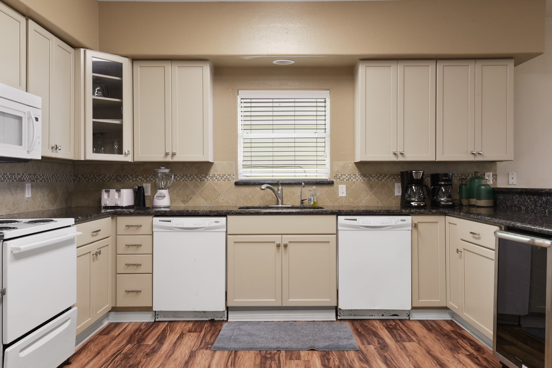 2438 Bluewater Highway, Surfside Beach, TX 77541 2438 Bluewater Highway, Surfside Beach, TX 77541