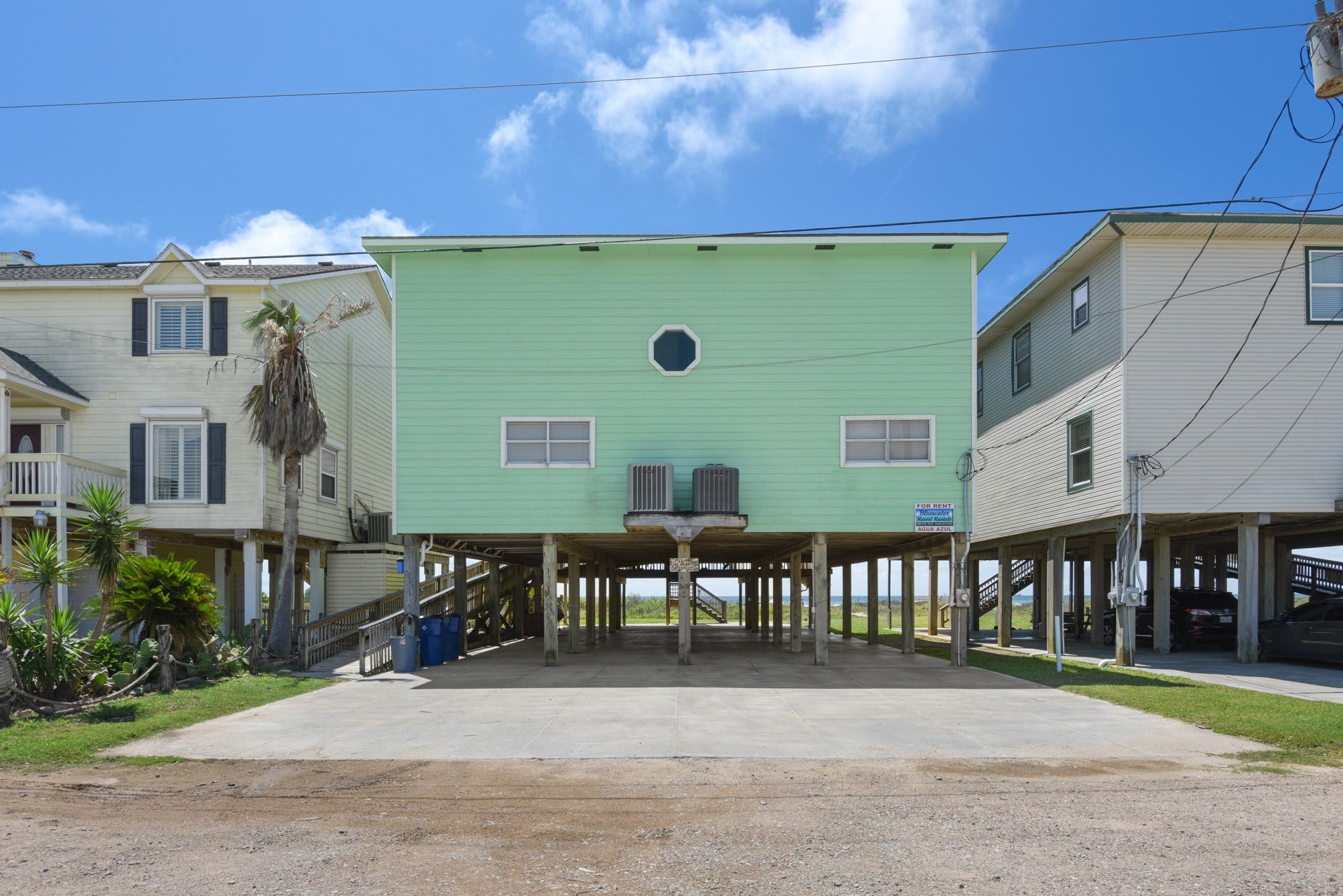 2438 Bluewater Highway, Surfside Beach, TX 77541 2438 Bluewater Highway, Surfside Beach, TX 77541