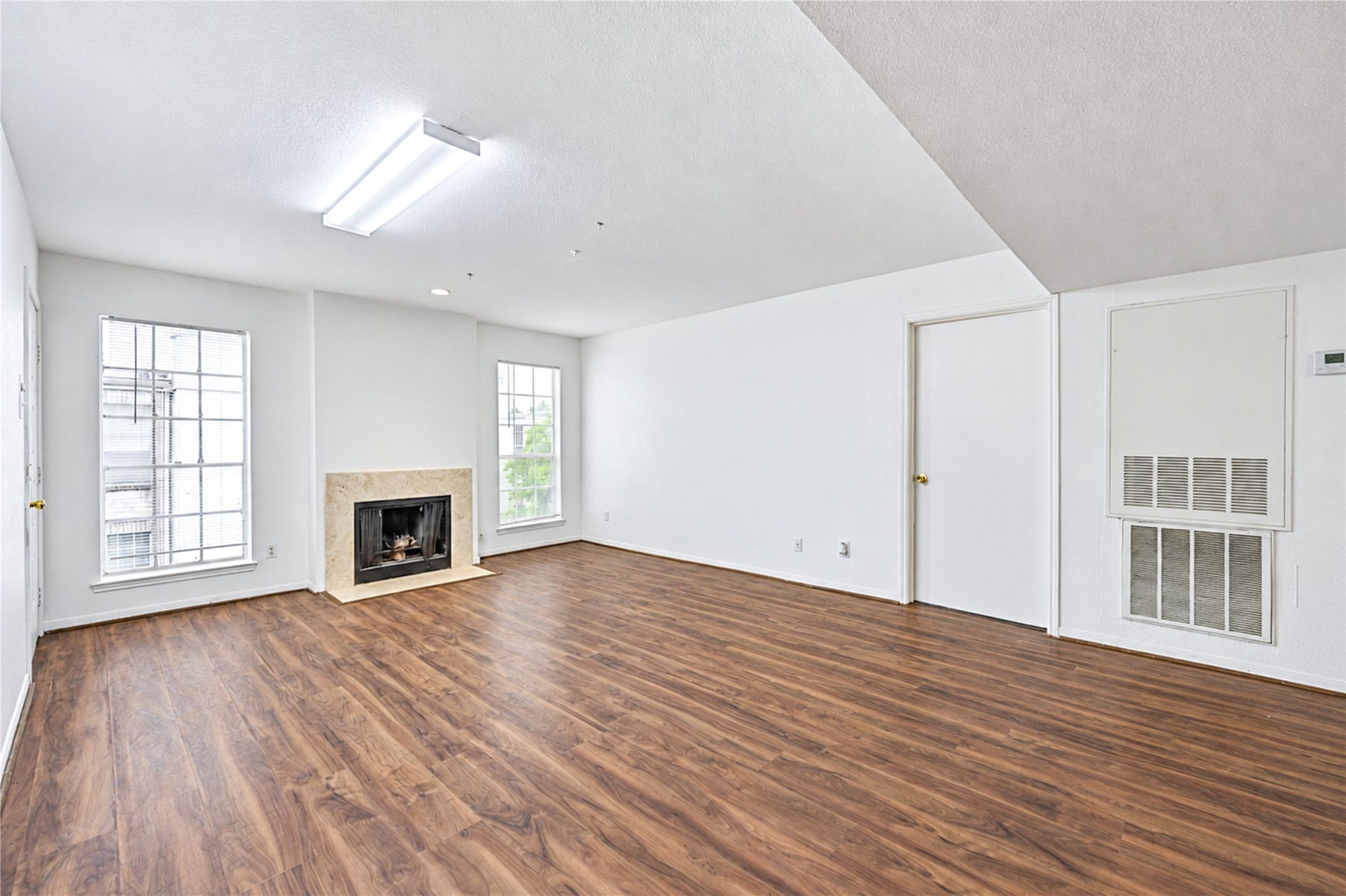 6606 De Moss Drive, #1602, Houston, TX 77074 6606 De Moss Drive, #1602, Houston, TX 77074