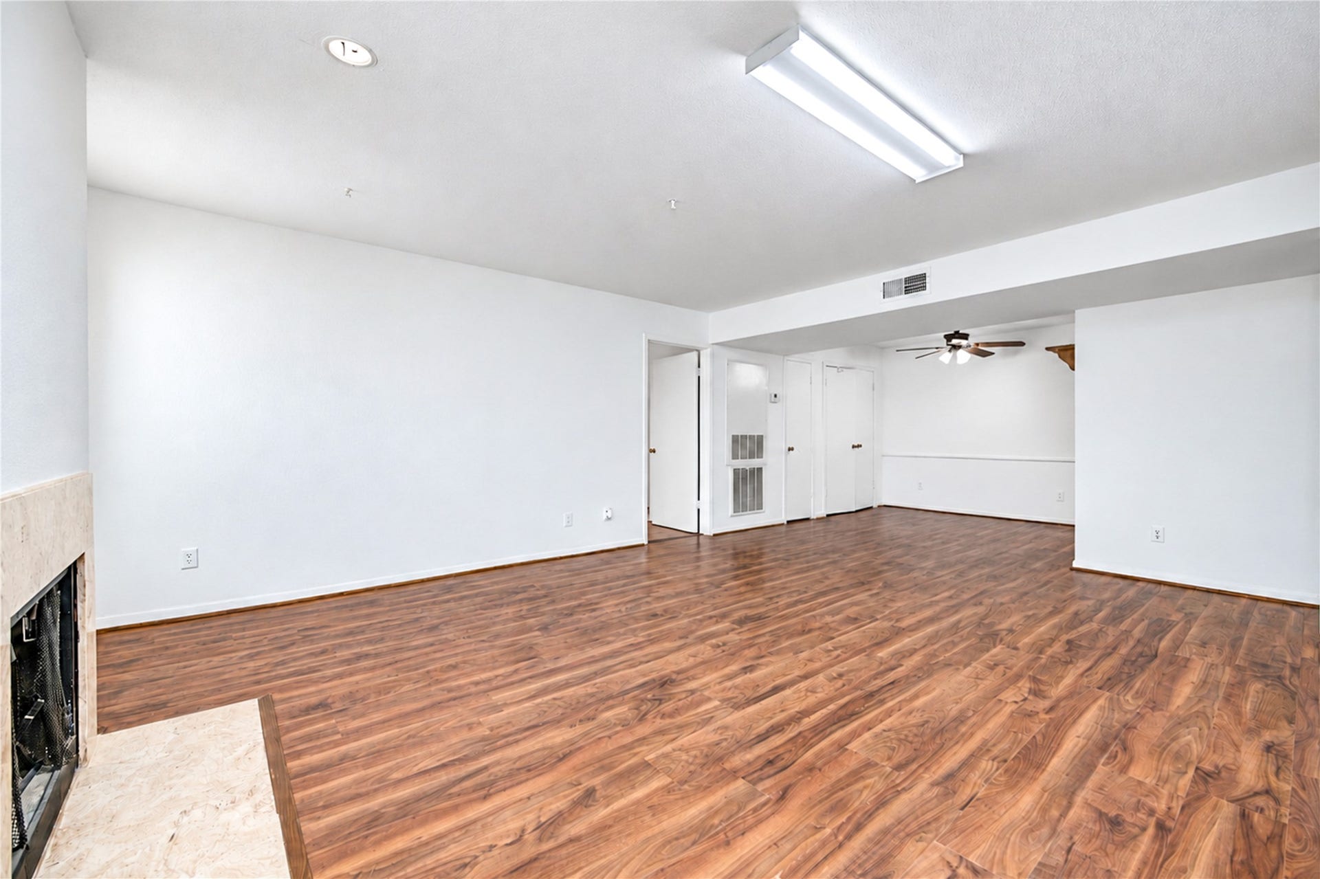 6606 De Moss Drive, #1602, Houston, TX 77074 6606 De Moss Drive, #1602, Houston, TX 77074