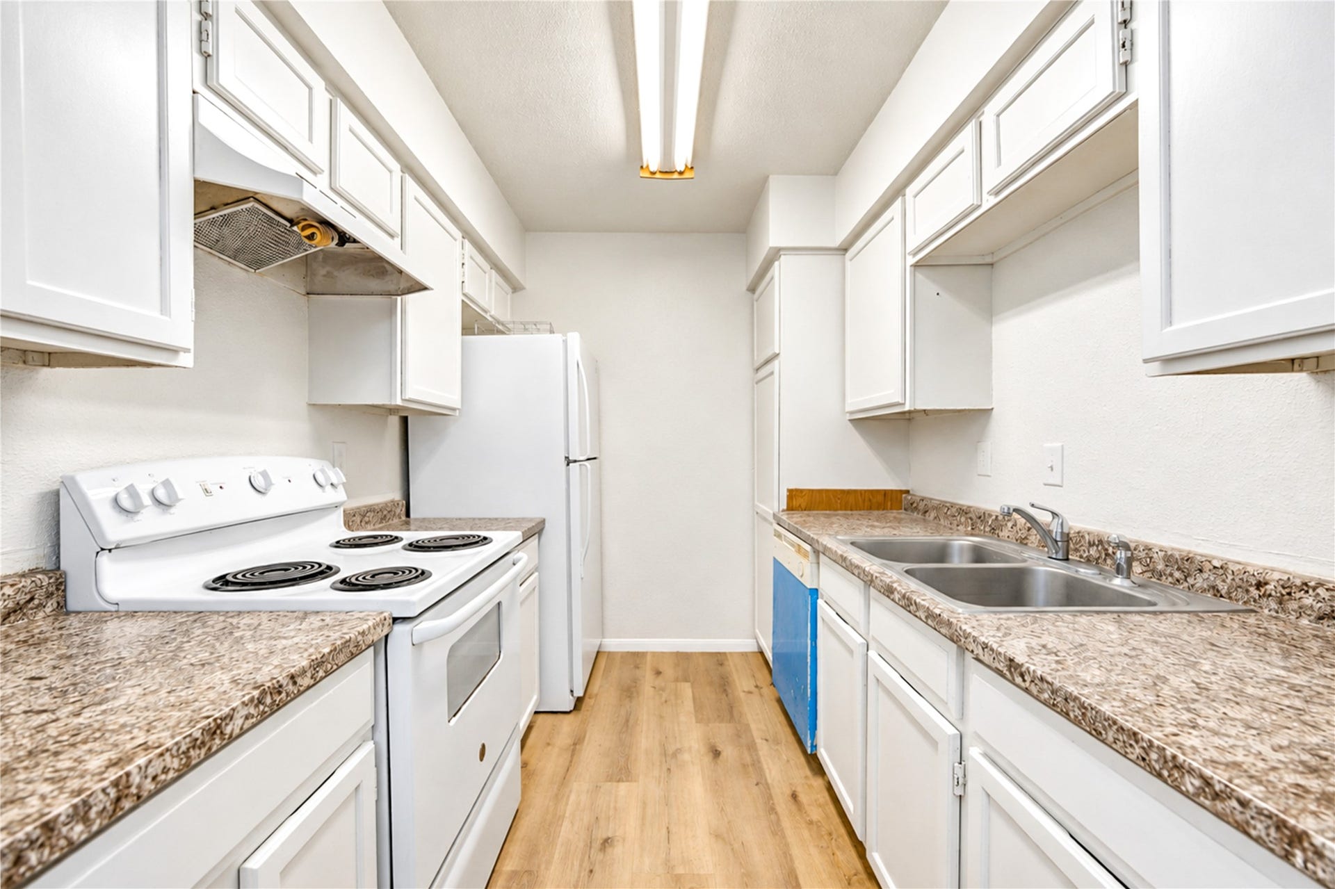6606 De Moss Drive, #1602, Houston, TX 77074 6606 De Moss Drive, #1602, Houston, TX 77074