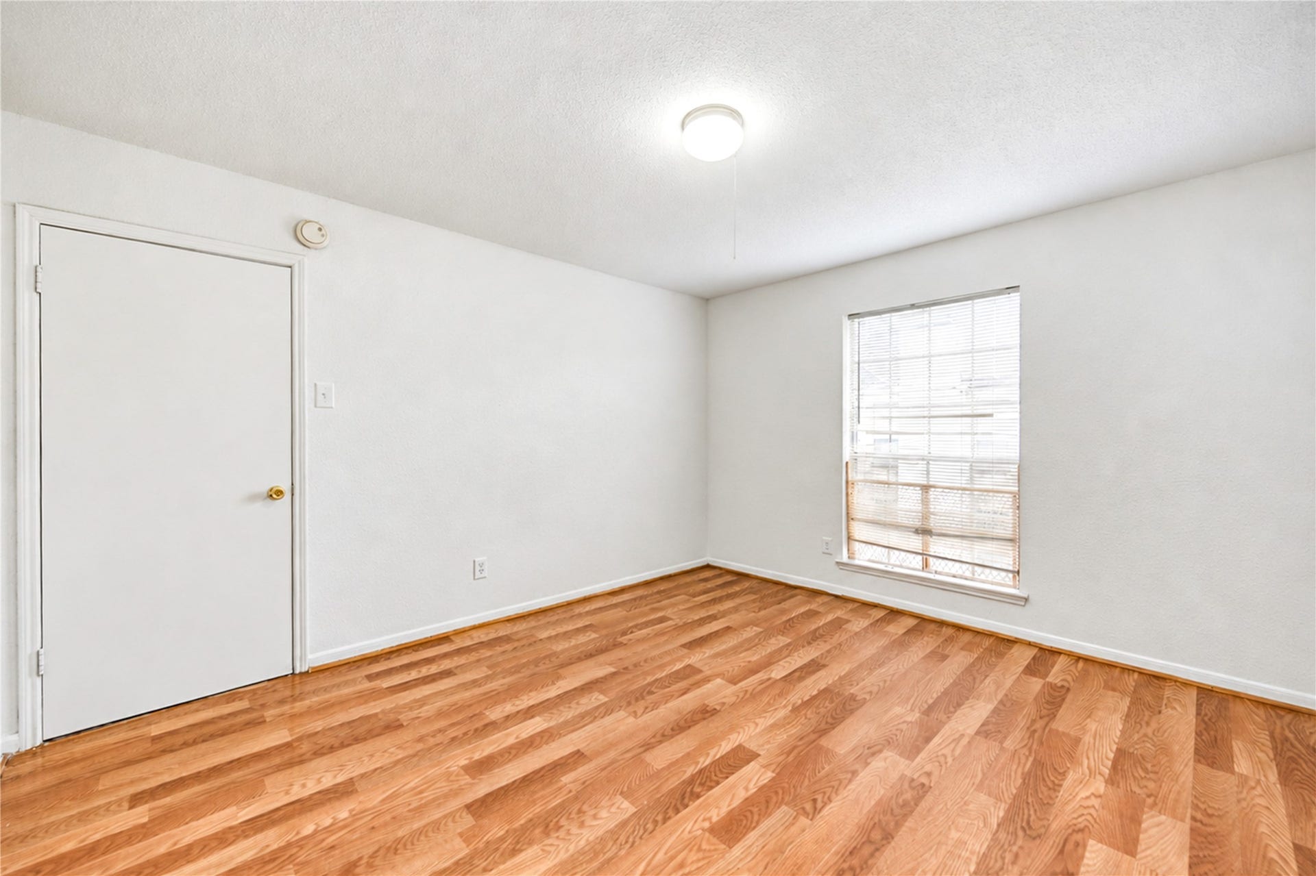 6606 De Moss Drive, #1602, Houston, TX 77074 6606 De Moss Drive, #1602, Houston, TX 77074