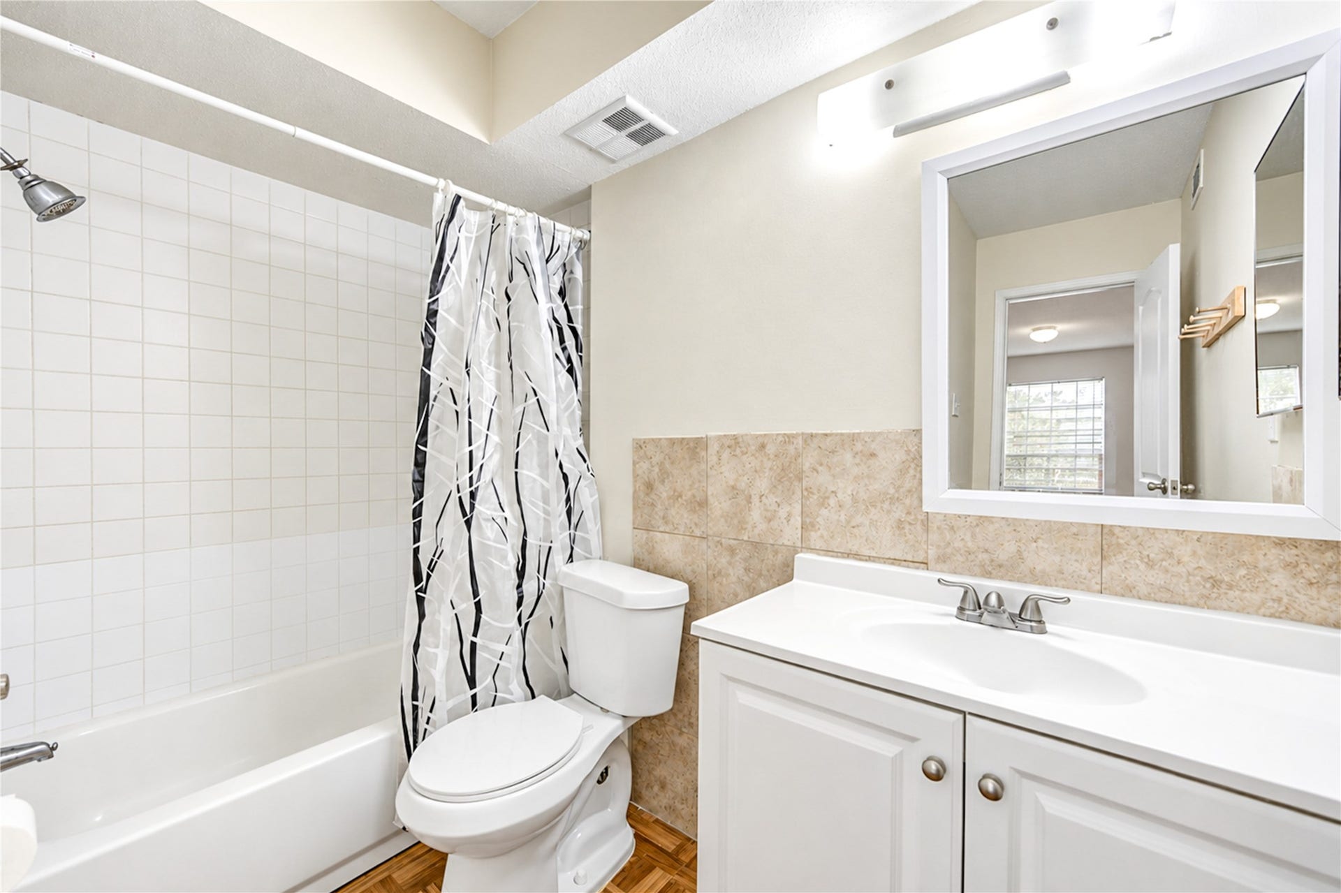 6606 De Moss Drive, #1602, Houston, TX 77074 6606 De Moss Drive, #1602, Houston, TX 77074